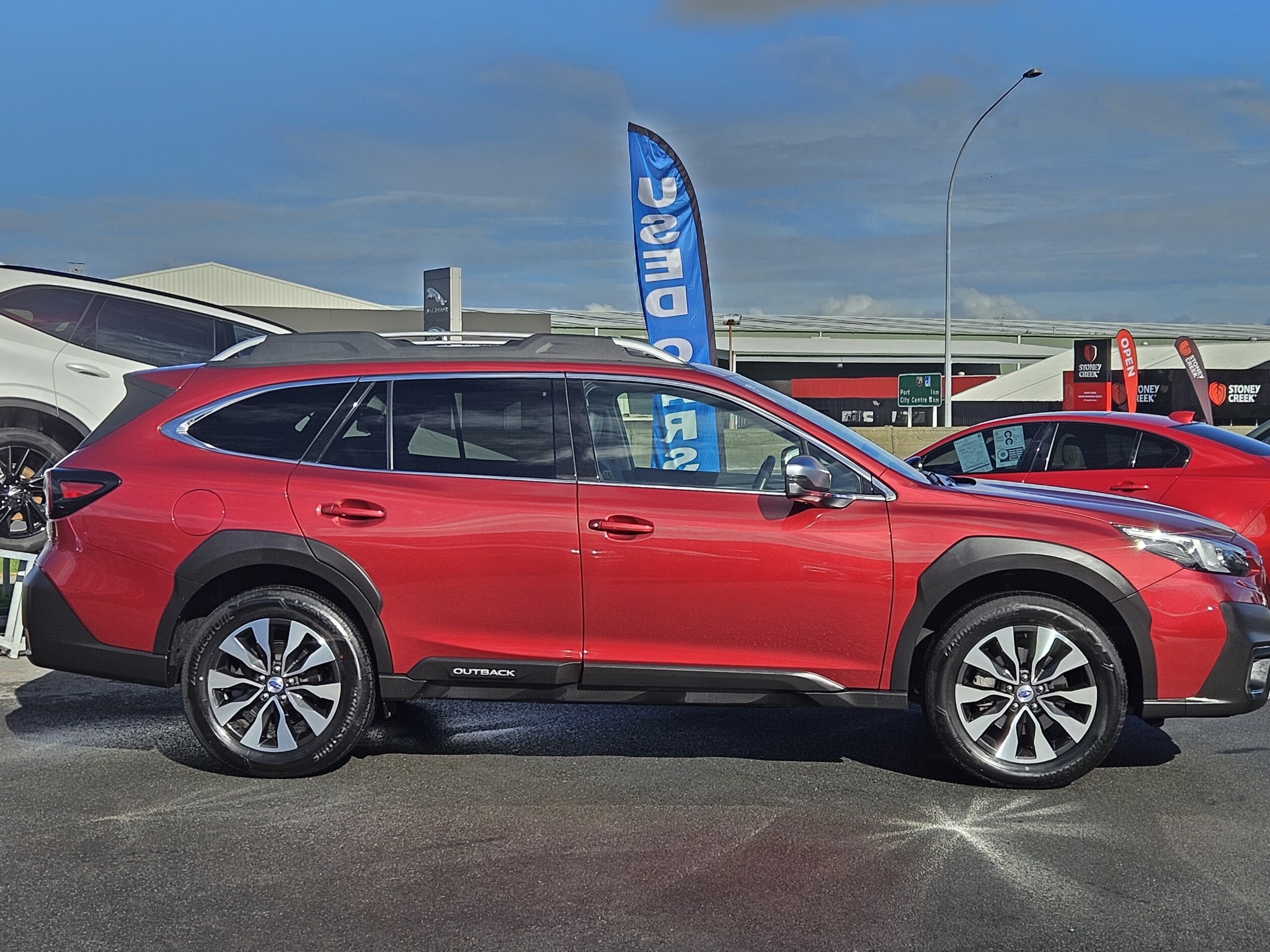 2024 Subaru Outback Touring 2.5P/4Wd Collage 1