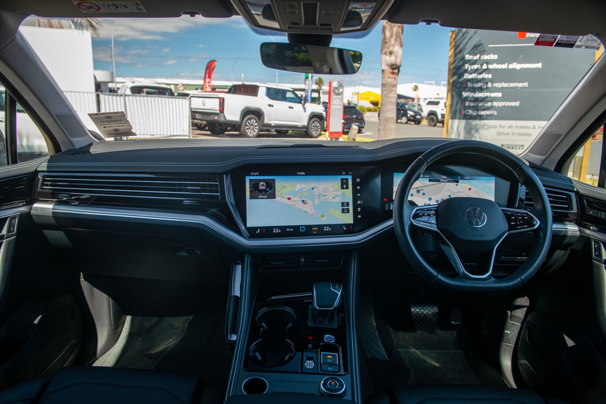 2025 Volkswagen Touareg TDI V6 Carousel 2