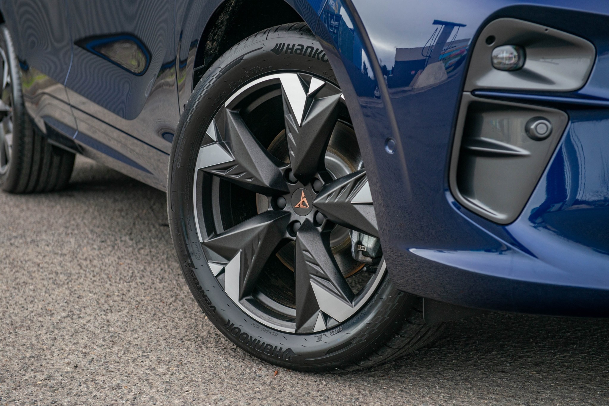 2026 CUPRA Terramar V e-HYBRID 1.5 150kW PHEV Carousel 3