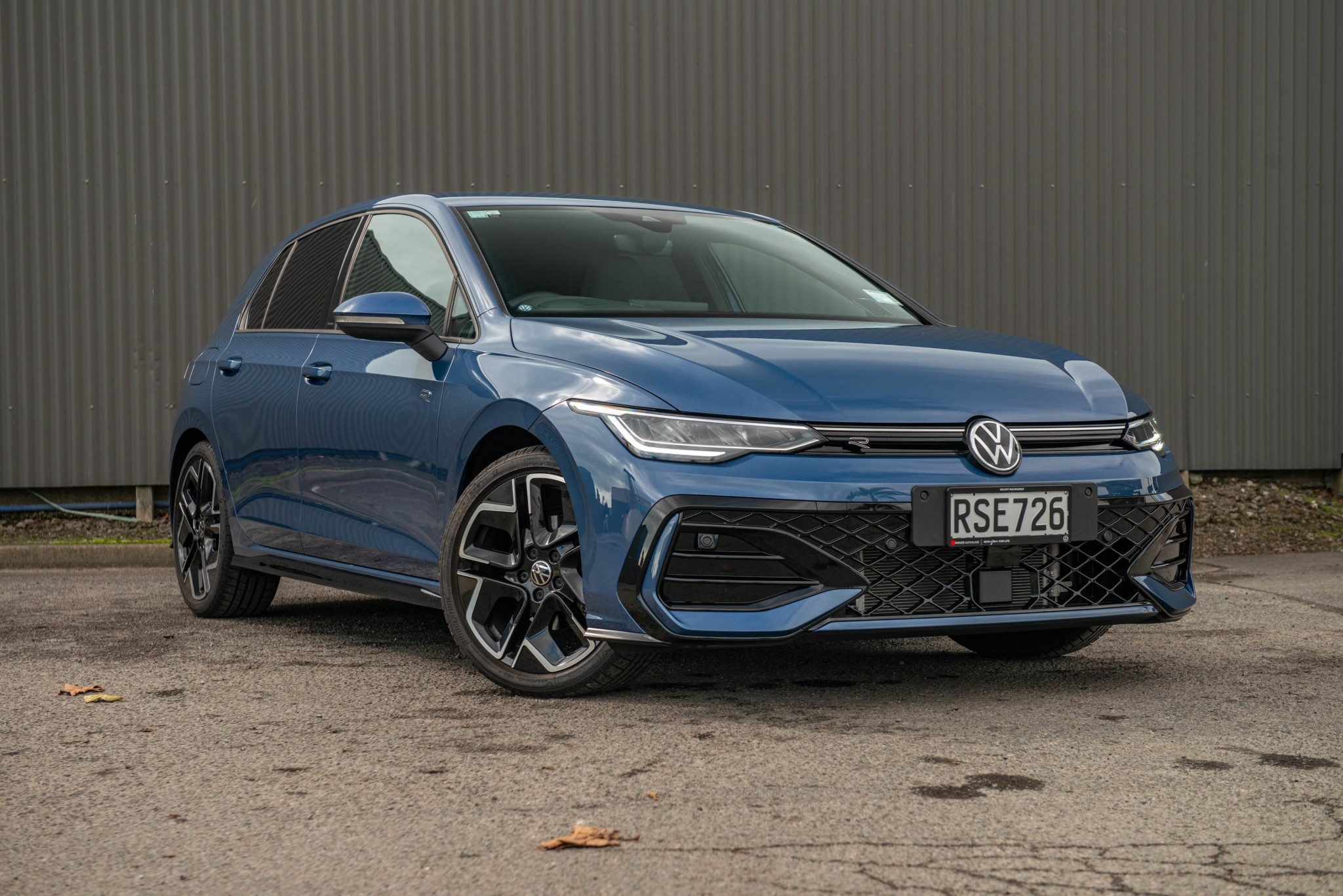 2026 Volkswagen Golf R-Line Touring package