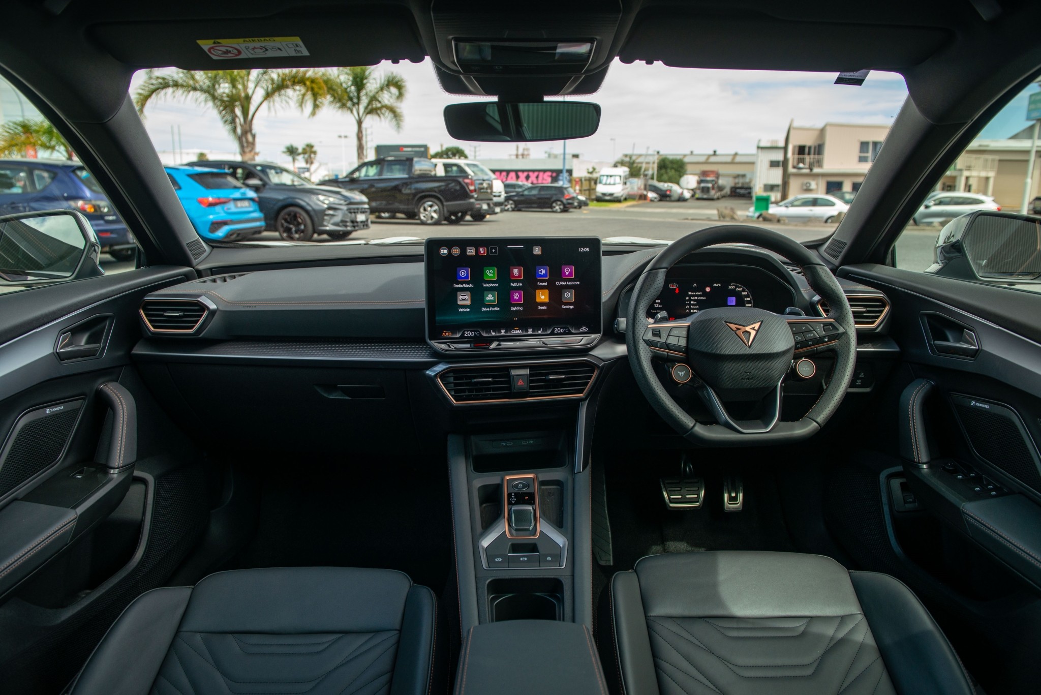 2026 CUPRA Formentor VZ 2.0 245kW AWD Pantera Edition Carousel 12