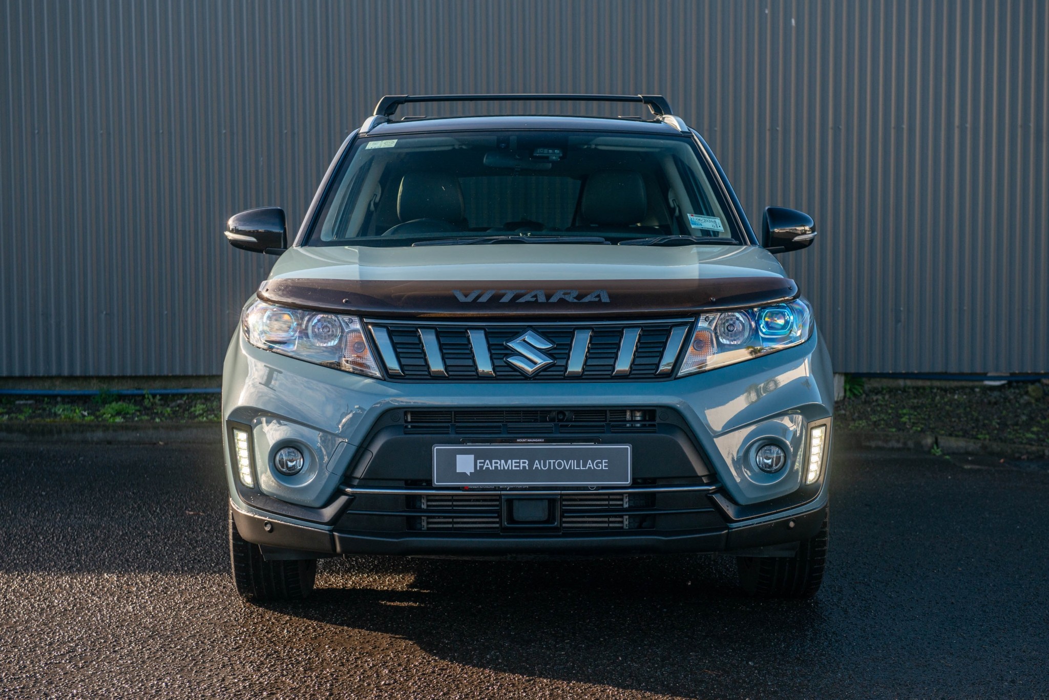 2022 Suzuki Vitara Turbo 1.4Pt/6At Collage 1