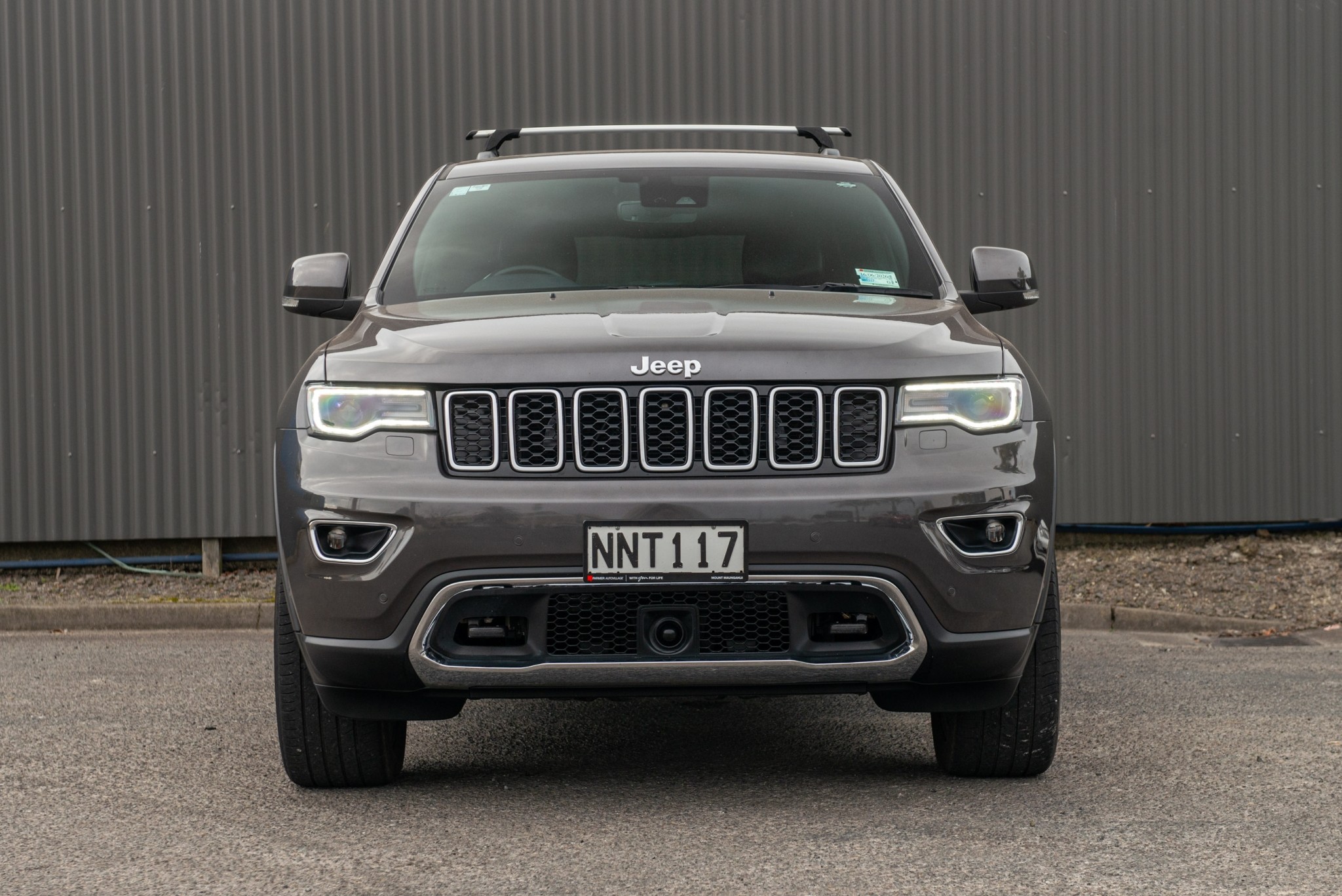 2021 Jeep Grand Cherokee Limited 3.6P/4Wd/8At Carousel 1