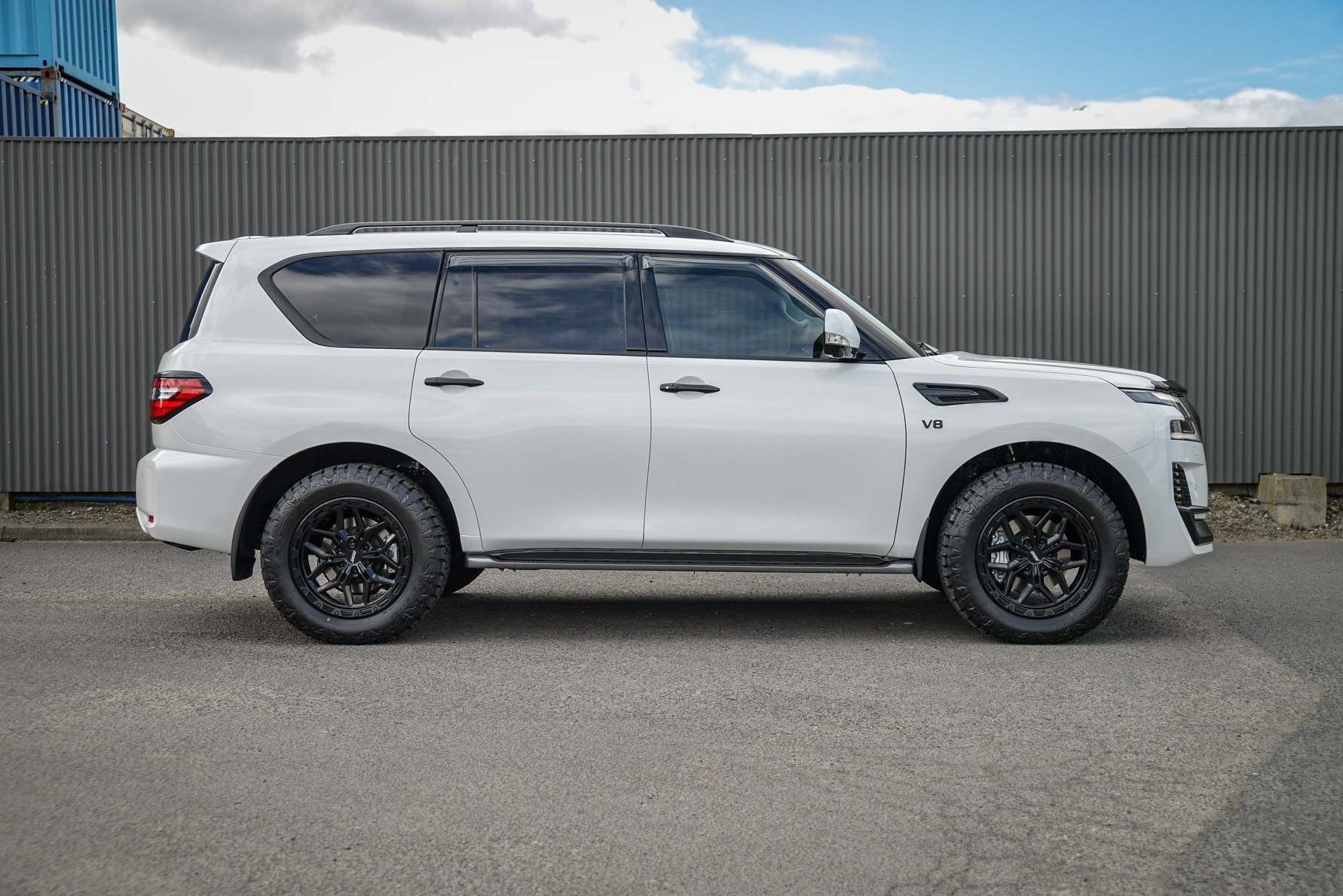 2025 Nissan Patrol Ti-L 5.6P V8 Auto 7 Seater Carousel 5