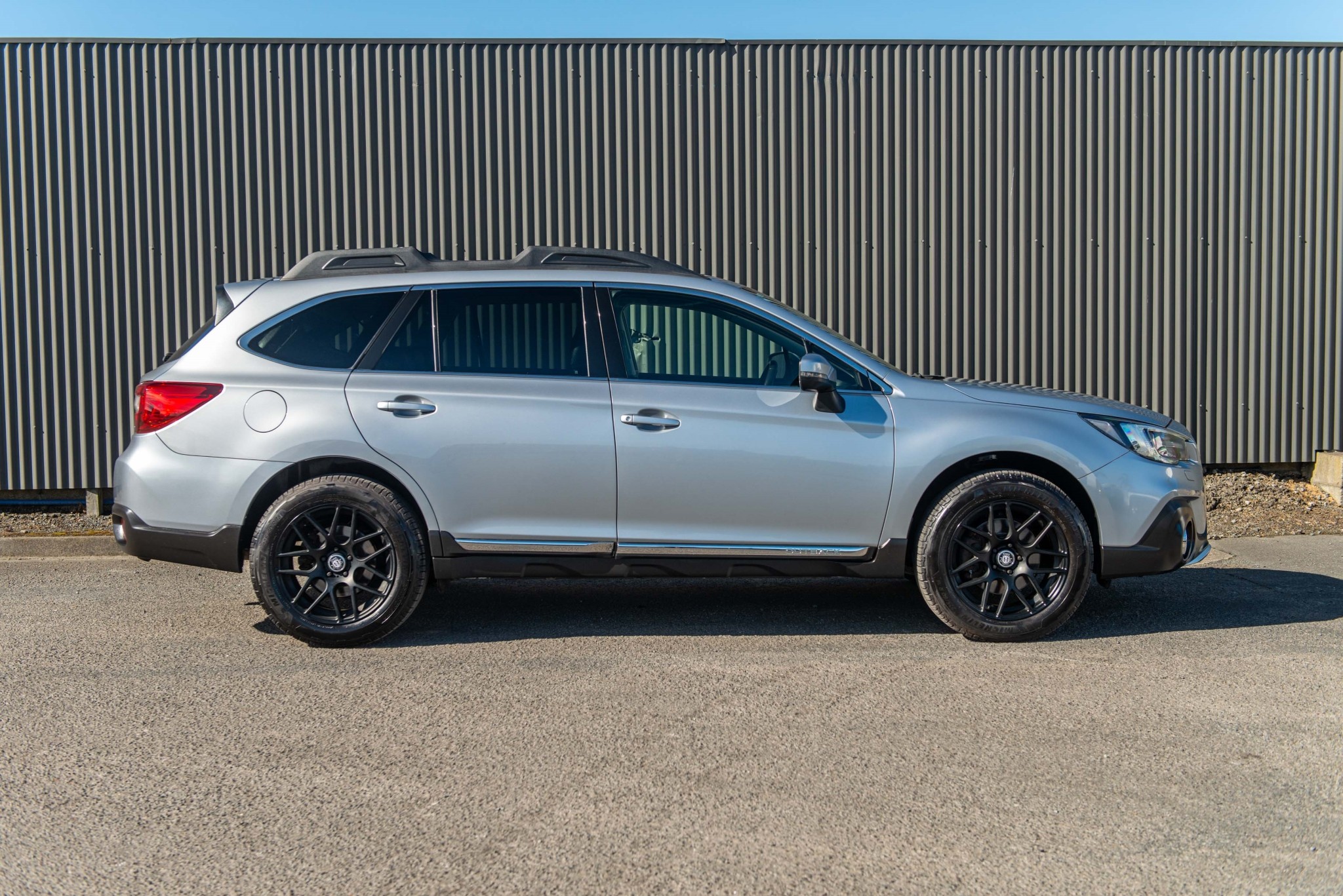 2018 Subaru Outback 3.6R 3.6P/4Wd/6Cvt Carousel 4