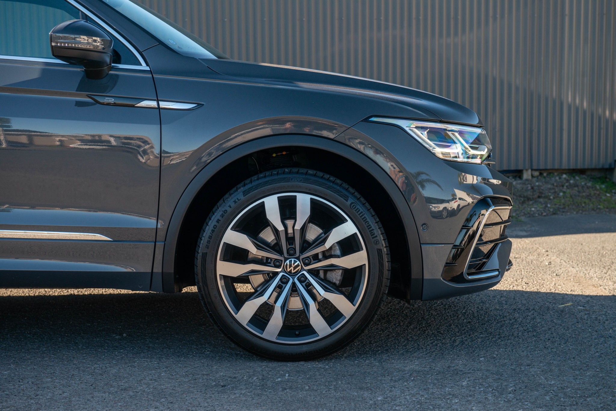 2021 Volkswagen Tiguan TSI R-Line 4Motion 2.0 Carousel 7