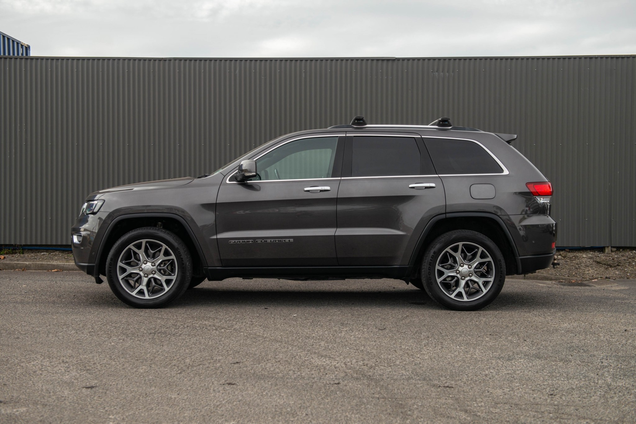2021 Jeep Grand Cherokee Limited 3.6P/4Wd/8At Carousel 4