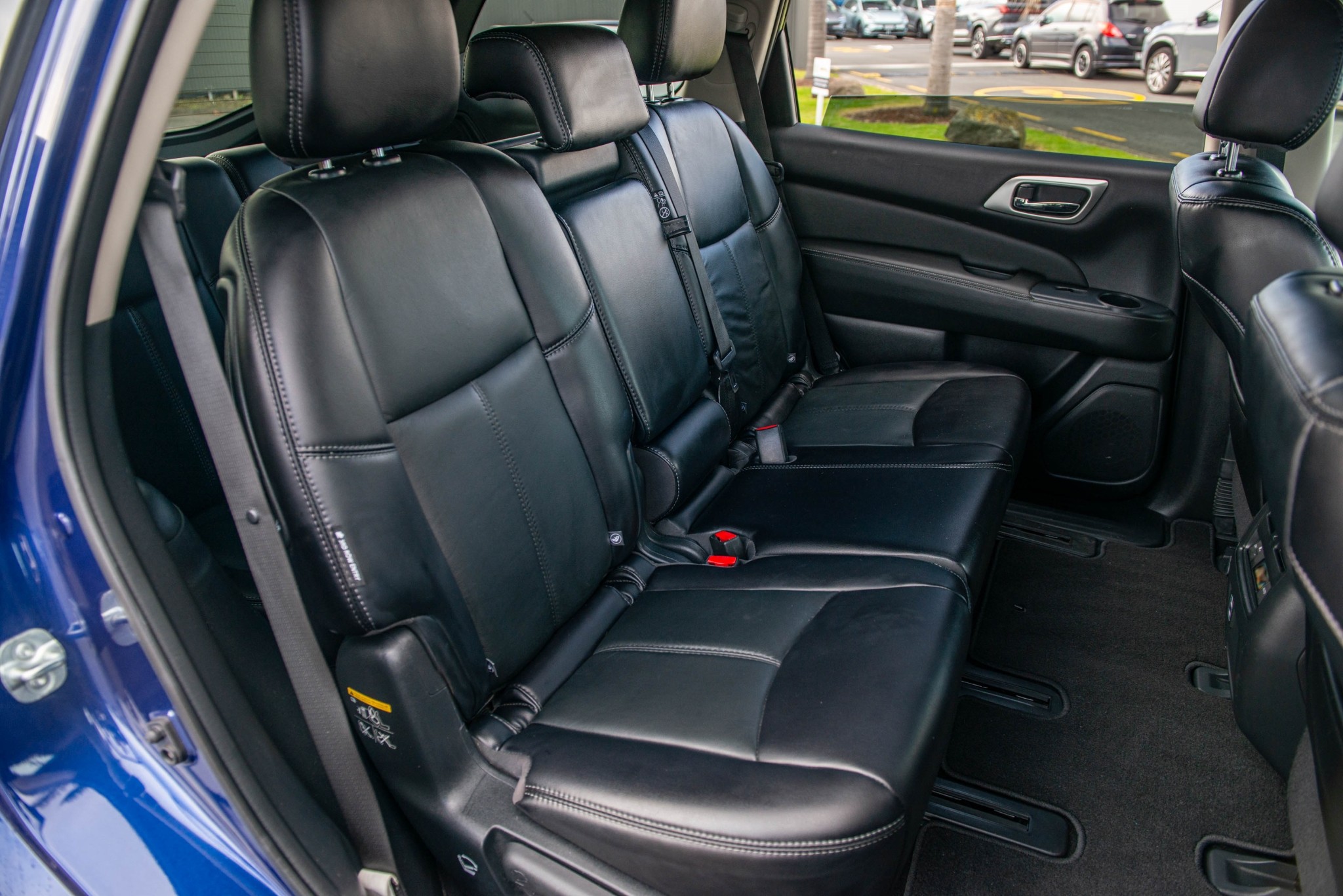 2018 Nissan Pathfinder St-L 3.5P/4Wd/Cvt Carousel 12