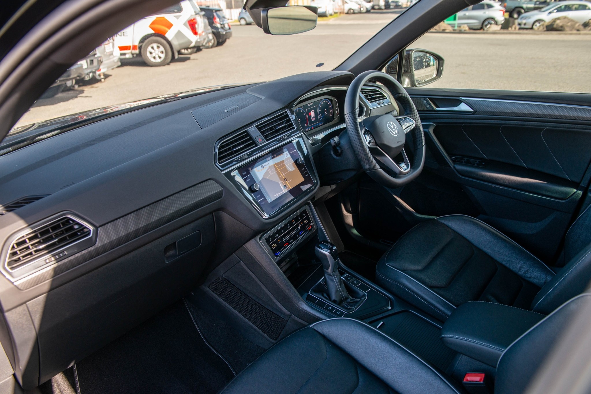 2021 Volkswagen Tiguan TSI R-Line 2WD 1.4 Carousel 15