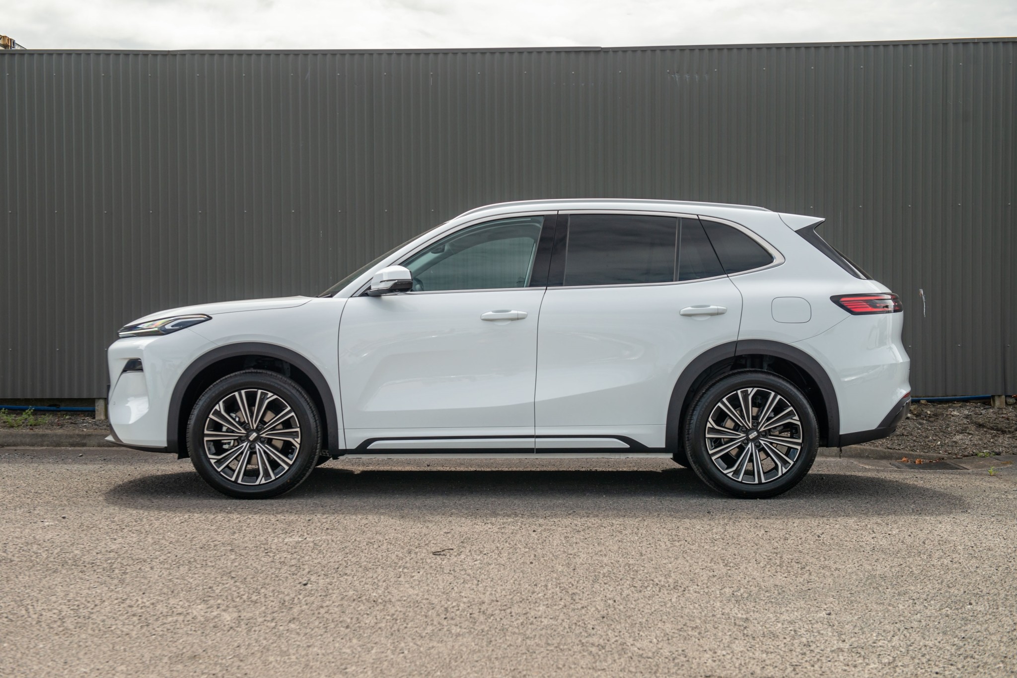 2026 Geely Starray EM-i Inspire Phev/At Carousel 3