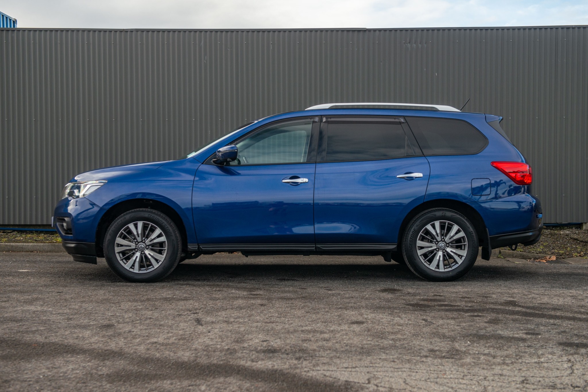 2018 Nissan Pathfinder St-L 3.5P/4Wd/Cvt Carousel 8