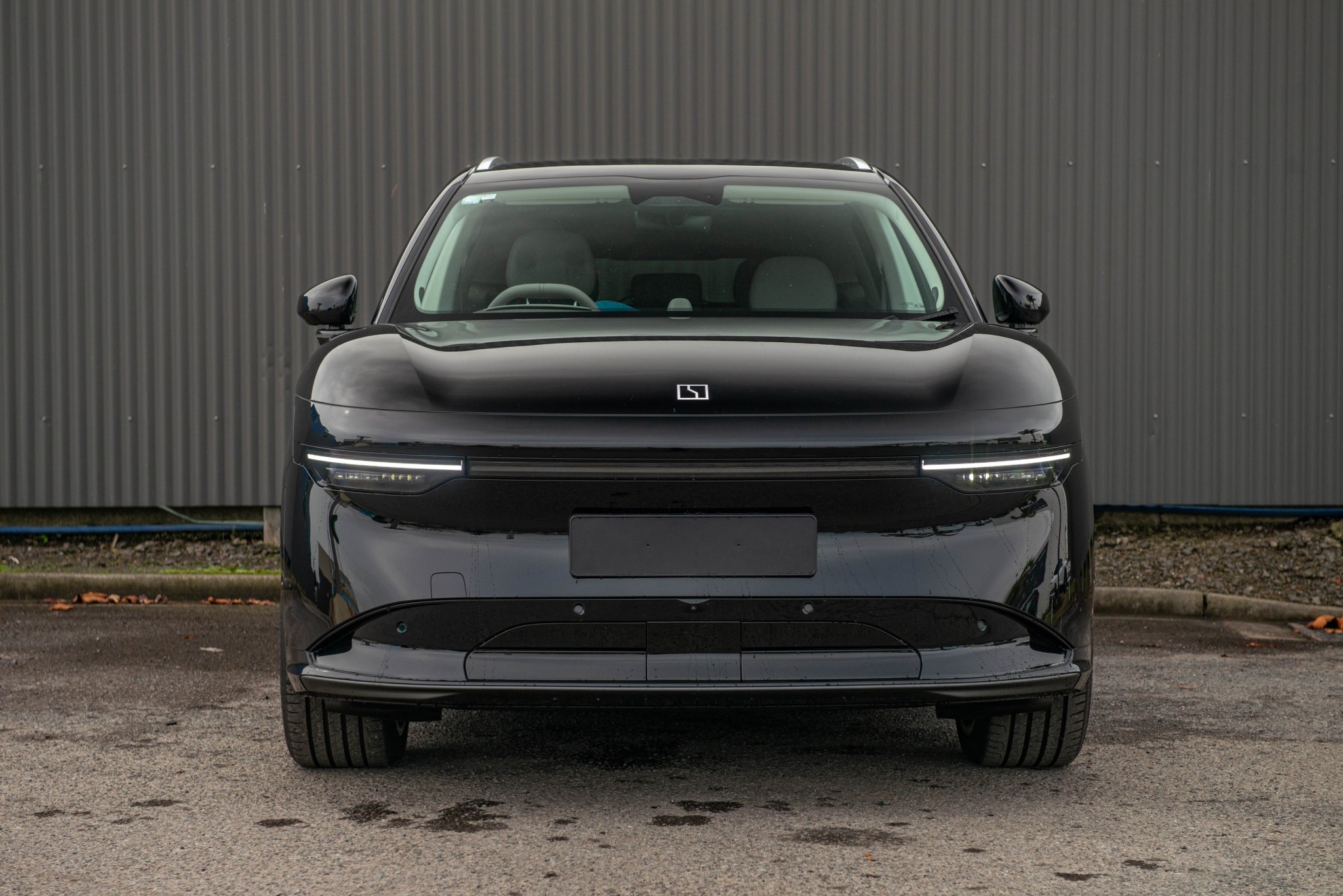2026 Zeekr 7X Awd Performance Carousel 1