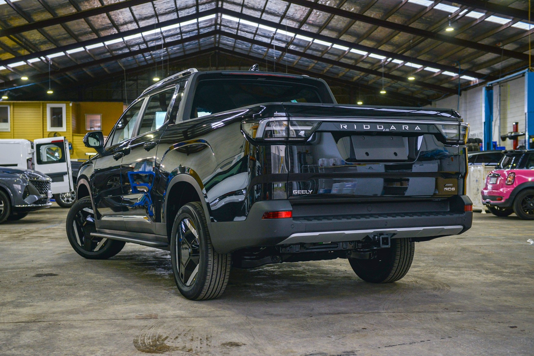 2026 Geely Riddara RD6 Pro 73Kwh/Ev/4Wd/At Carousel 2