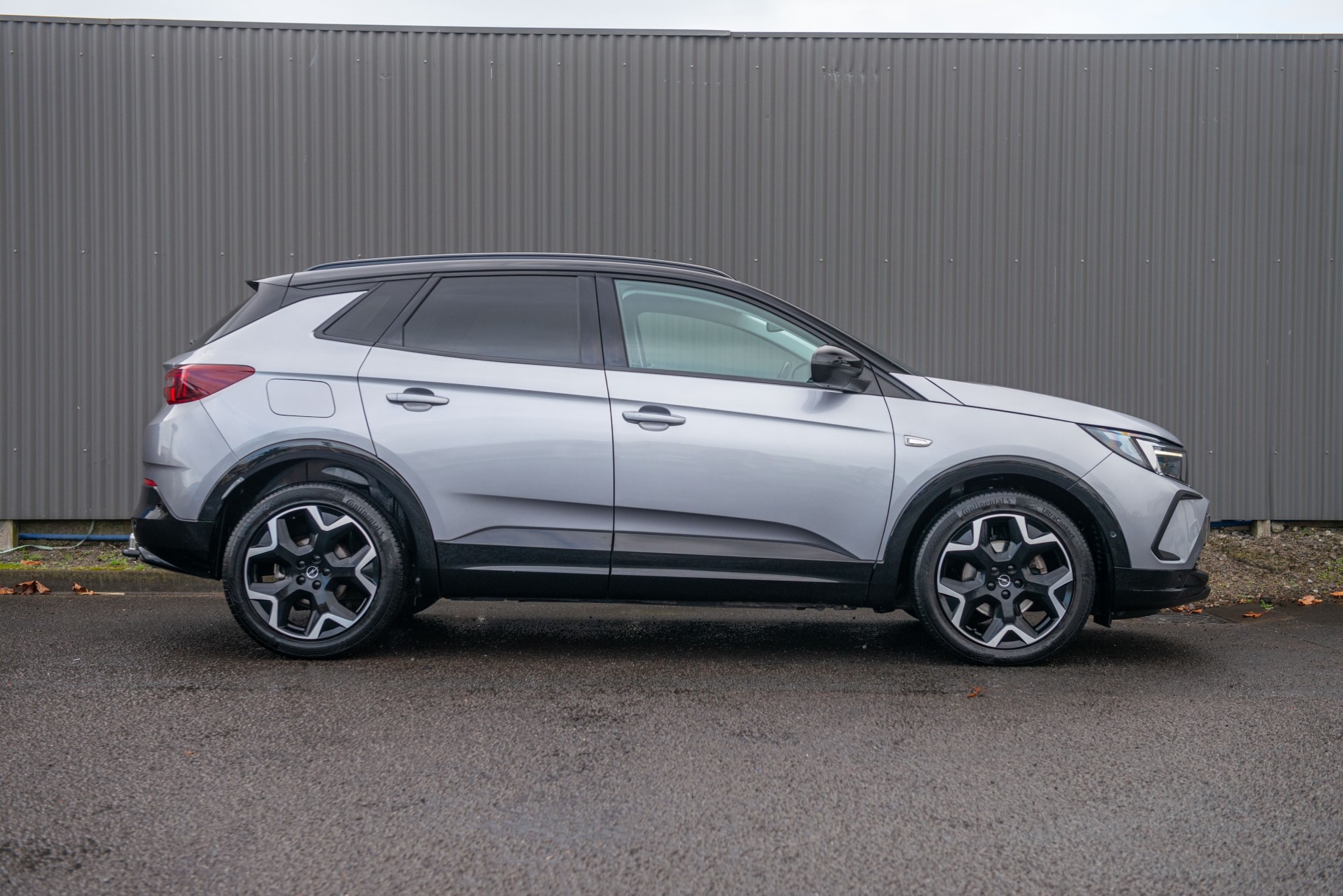 2023 Opel GRANDLAND Sri 1.2Pt/8At/Sv Carousel 5