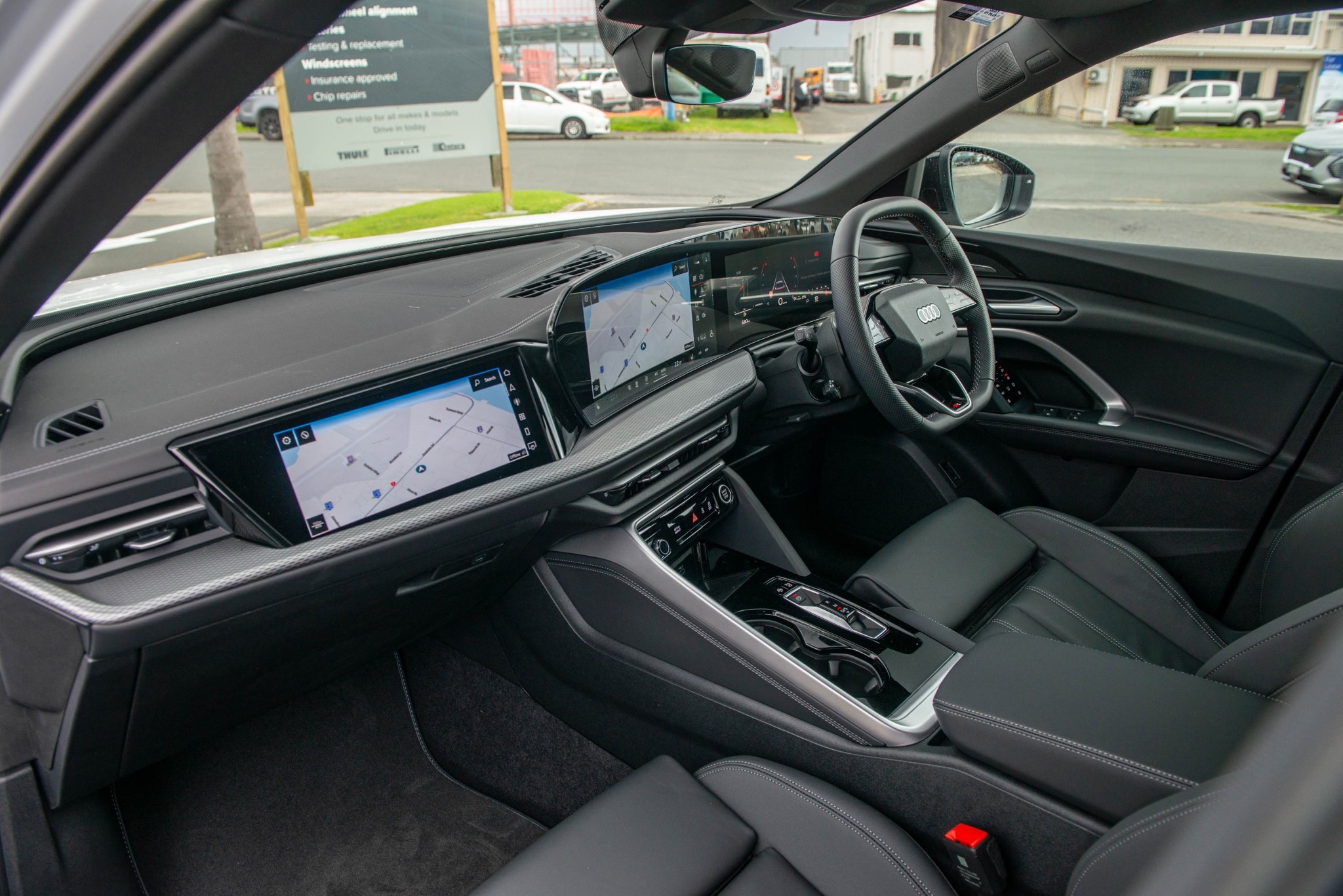 2026 Audi Q5 2.0TFSI MHEV+ S line quattro Carousel 15