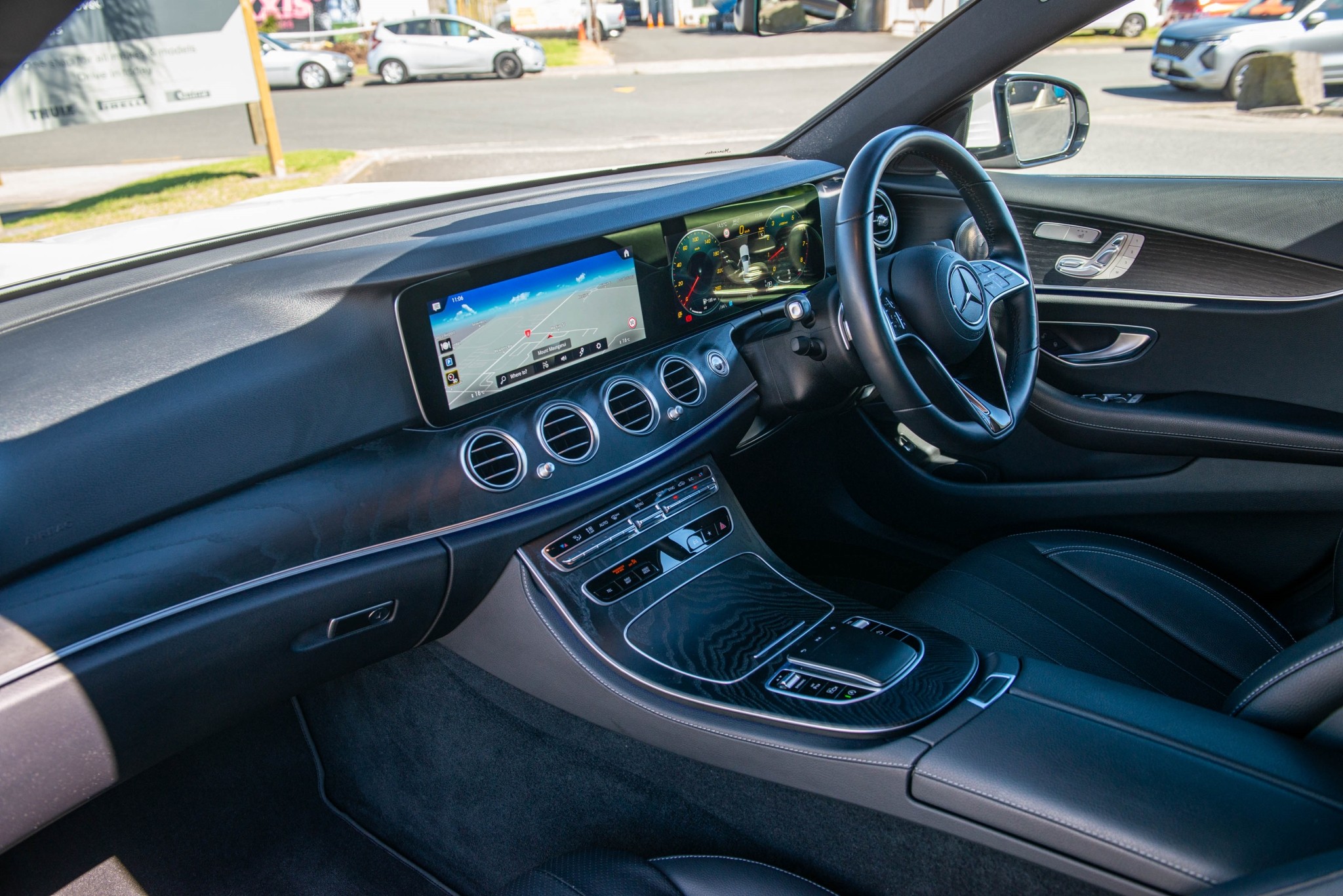2022 Mercedes-Benz E 200 E200 2.0Pt/9At Carousel 15