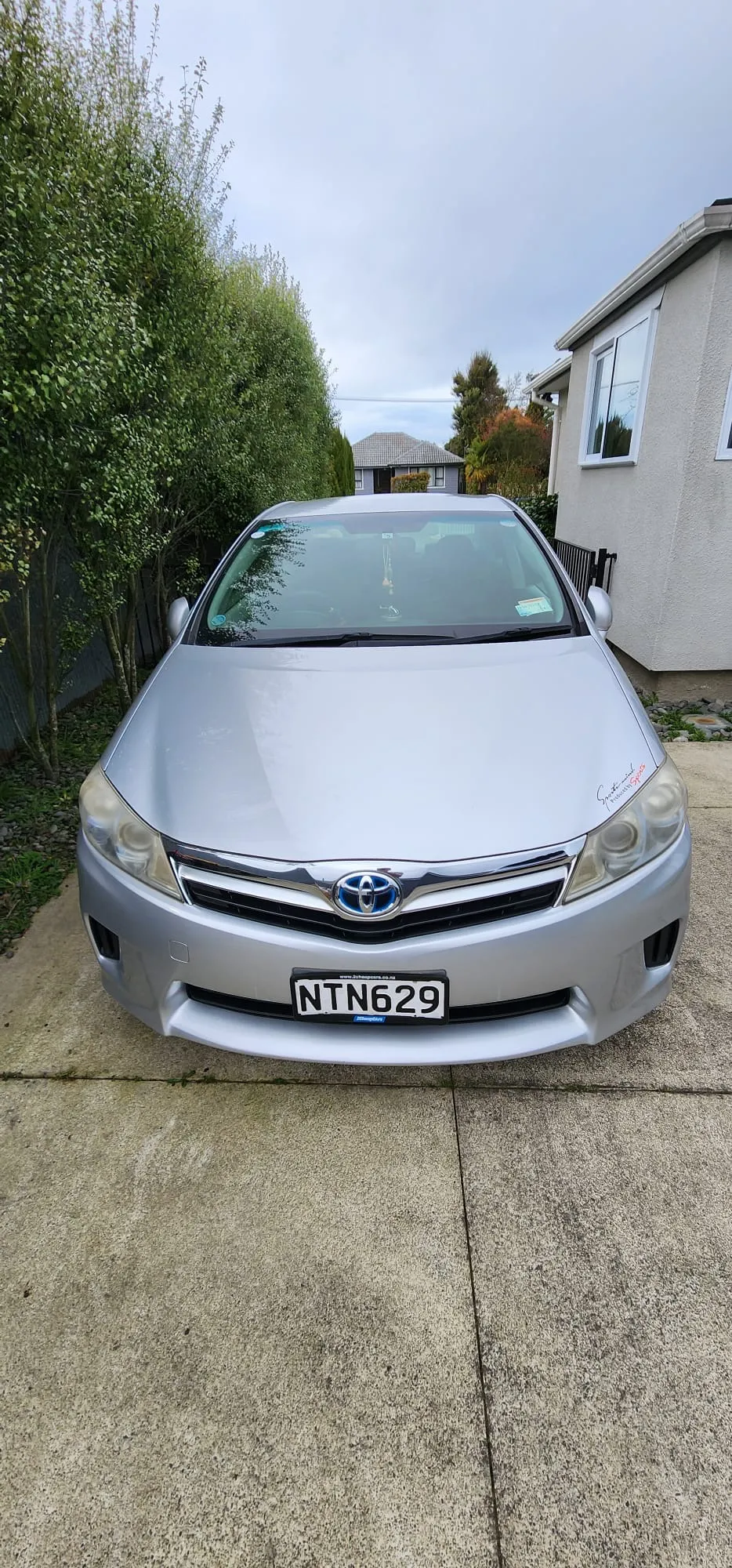 Toyota Sai 2010