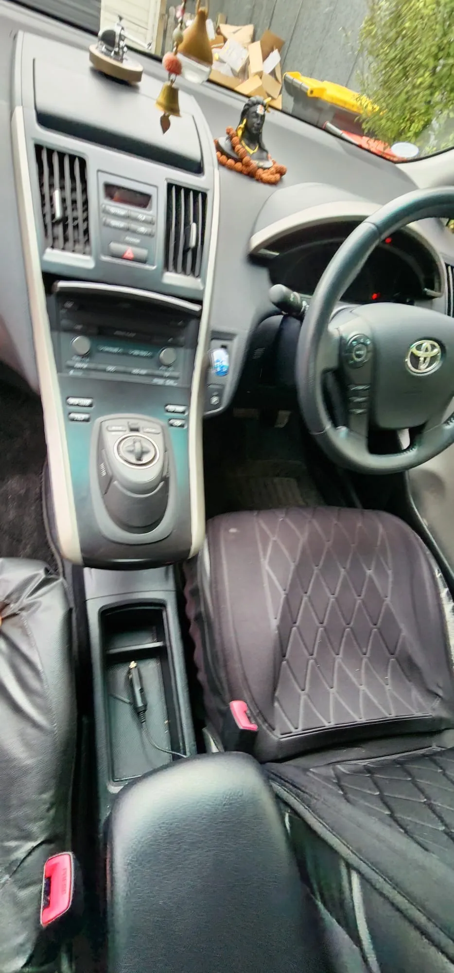 Toyota Sai 2010 Carousel 1