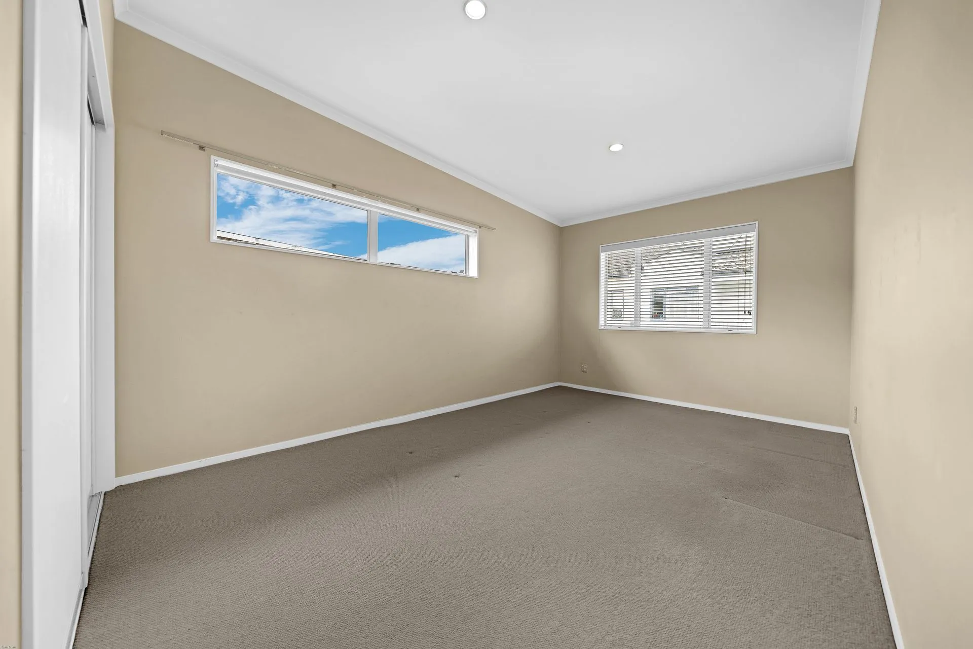 23 Fusion Road Flat Bush, Manukau City Carousel 1