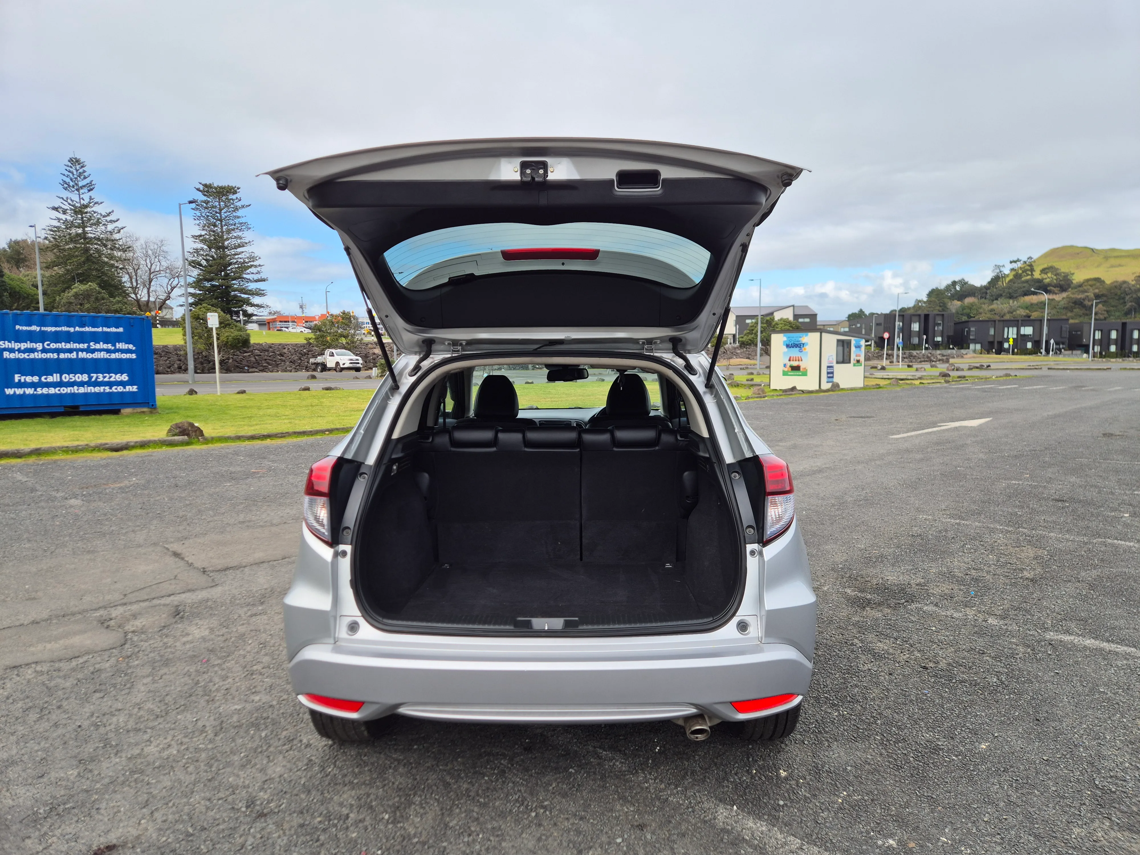 2014 Honda Vezel Z Hybrid  Carousel 9