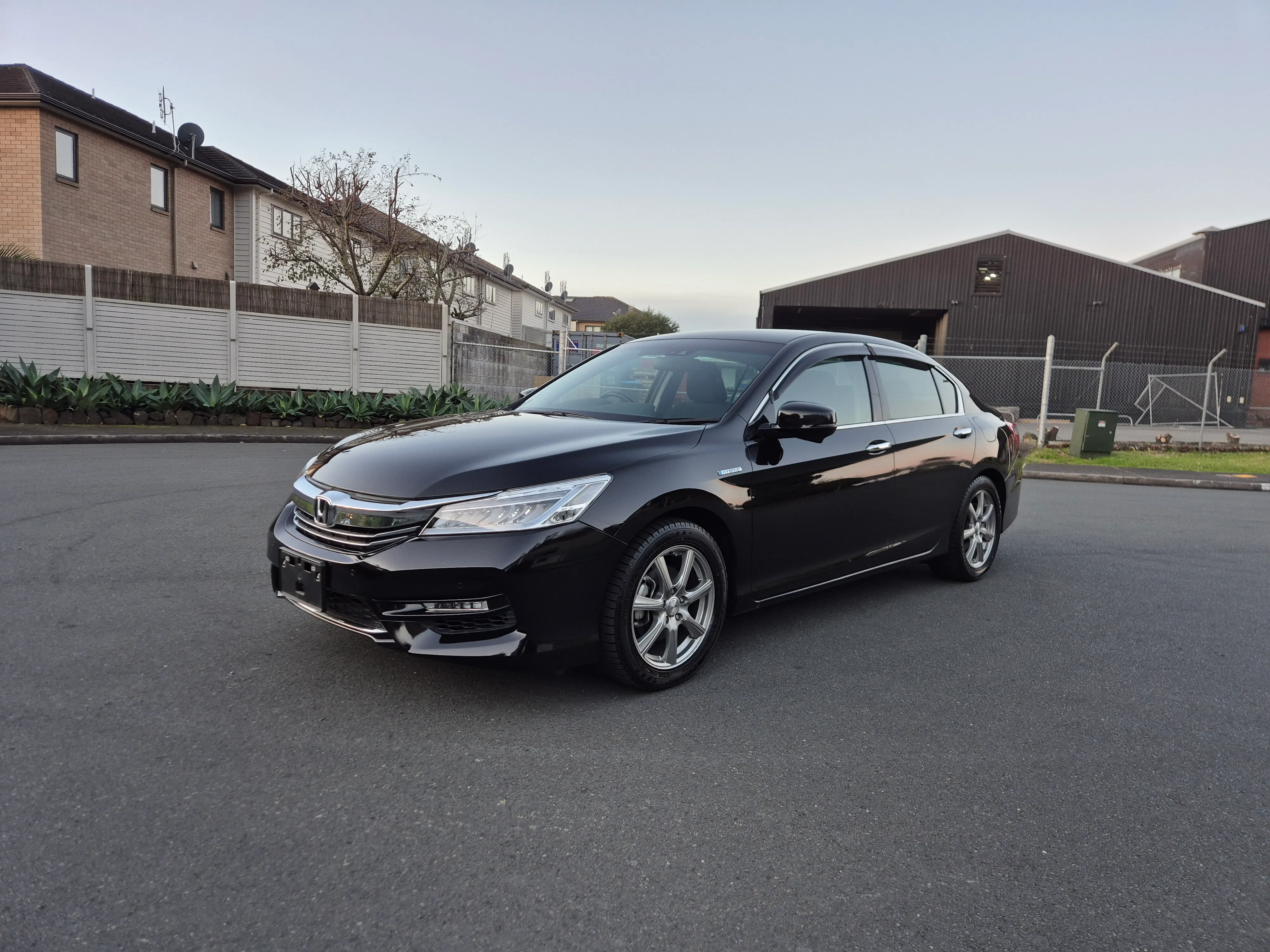2017 Honda Accord Hybrid LX Carousel 9