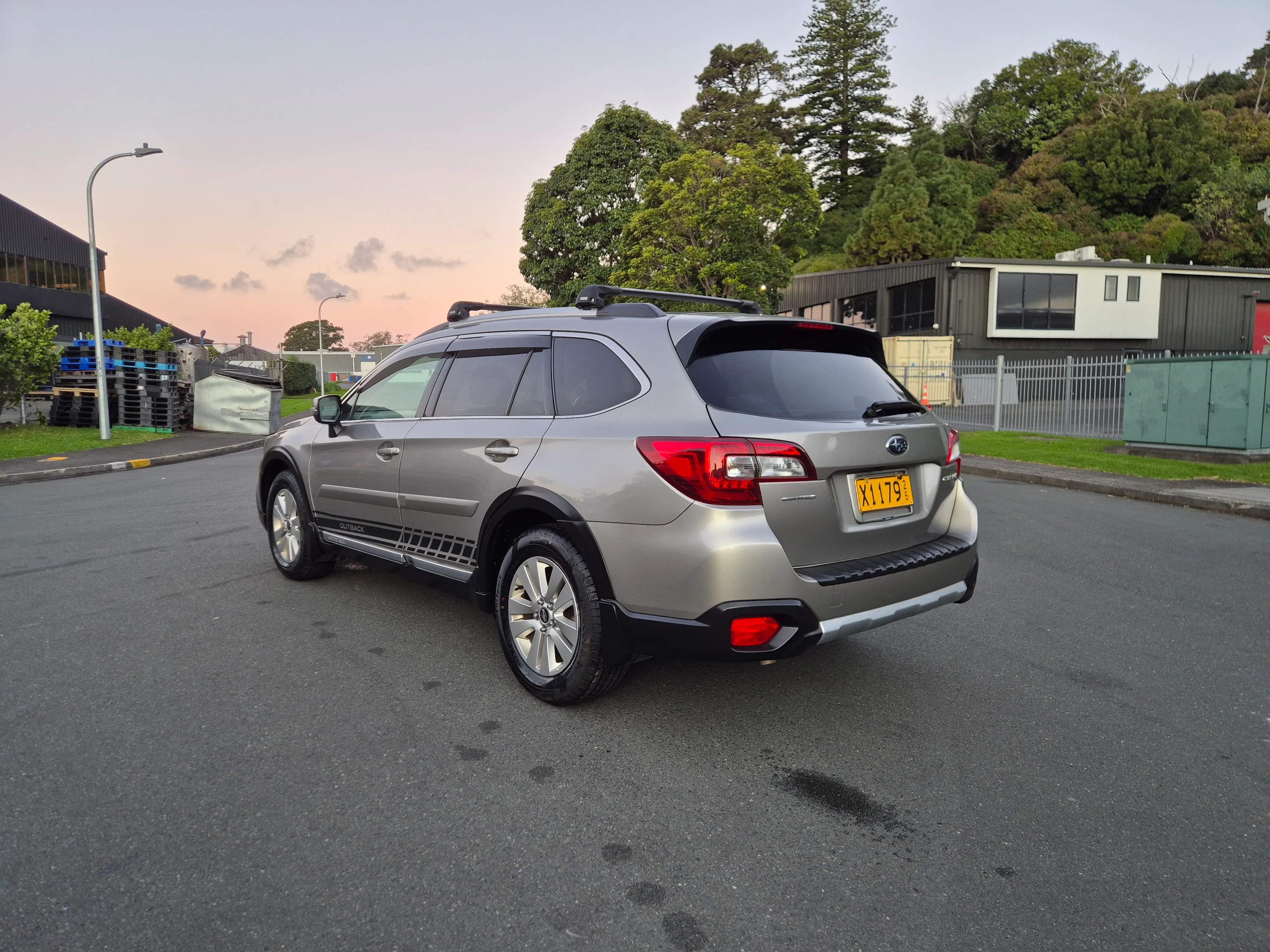 2015 Subaru Outback 2500cc Petrol Carousel 6