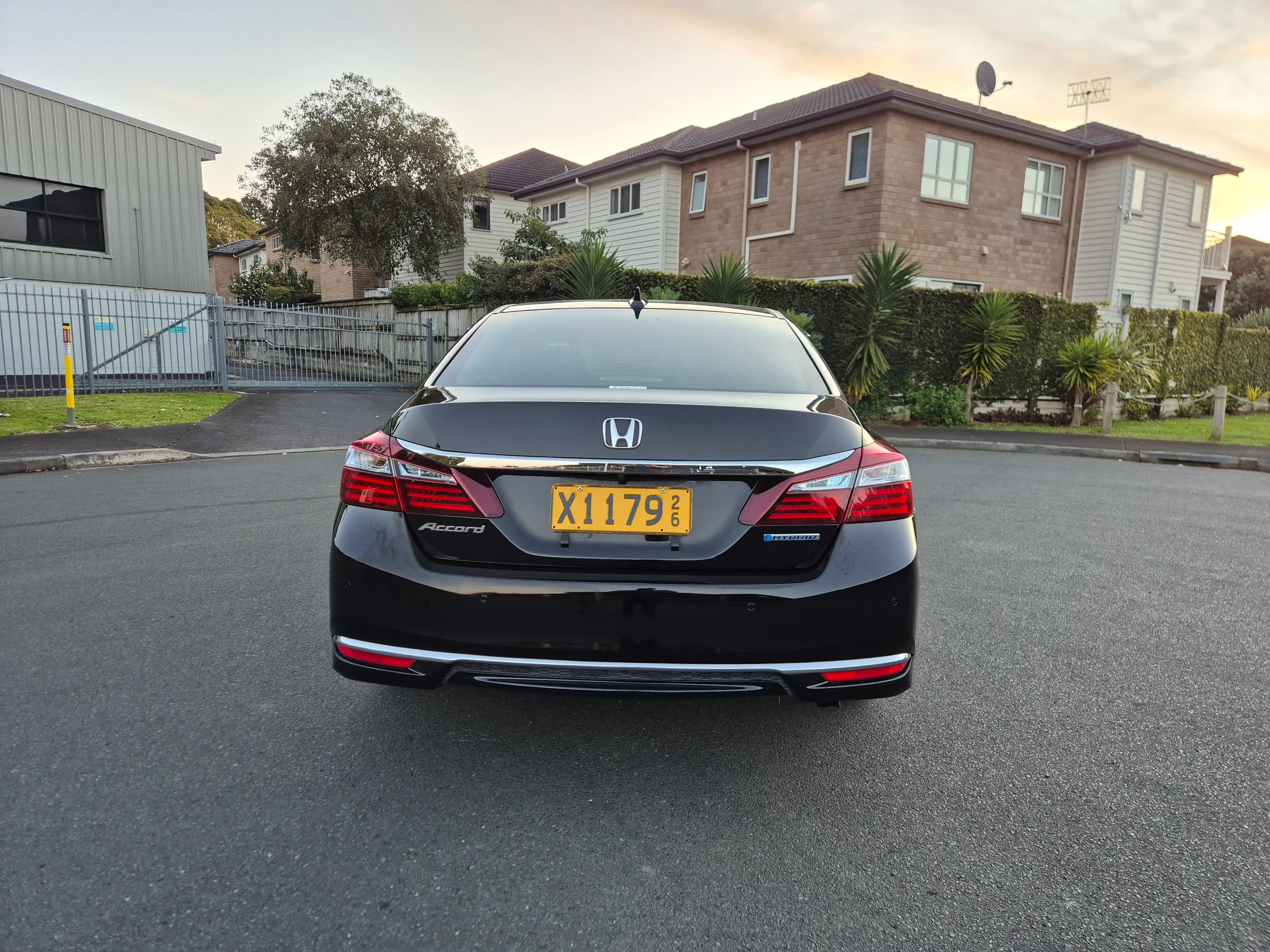 2017 Honda Accord Hybrid LX Carousel 5
