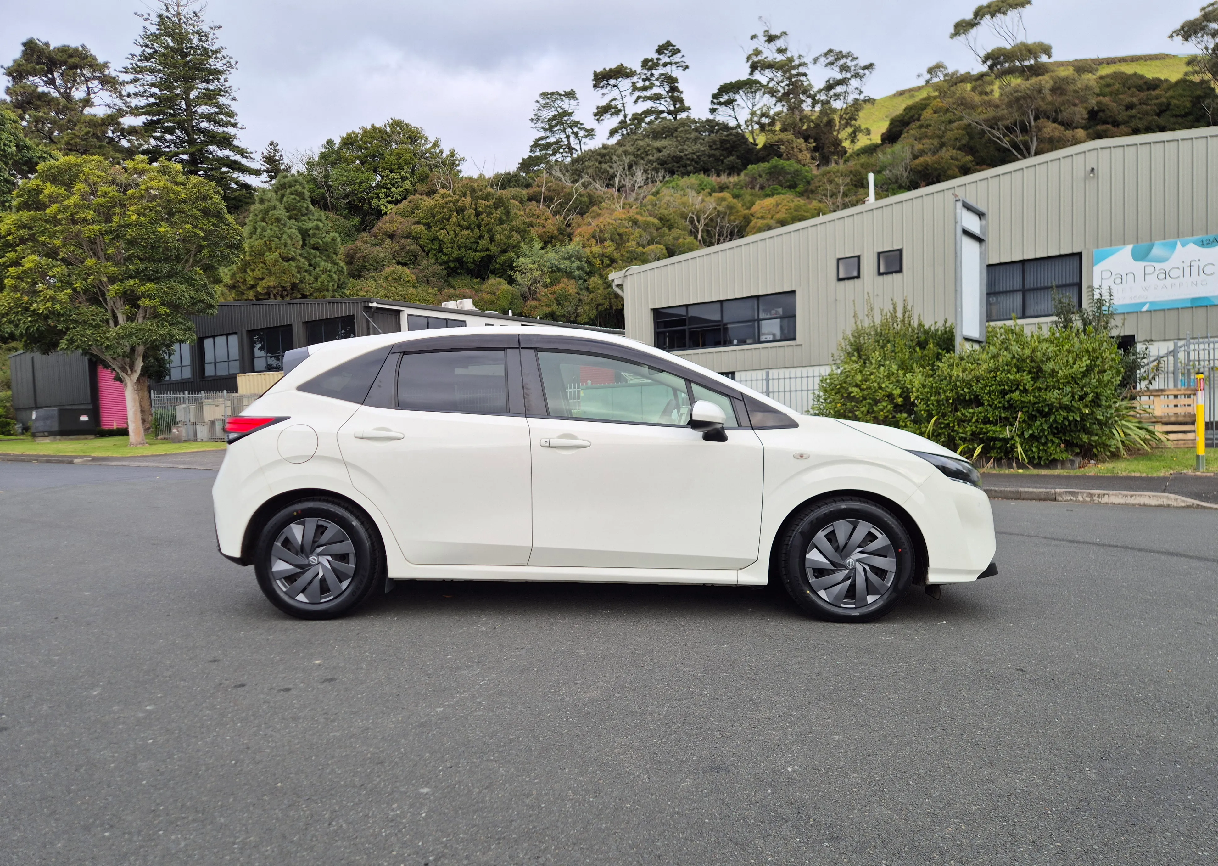 2021 Nissan Note E-Power Hybrid Carousel 2