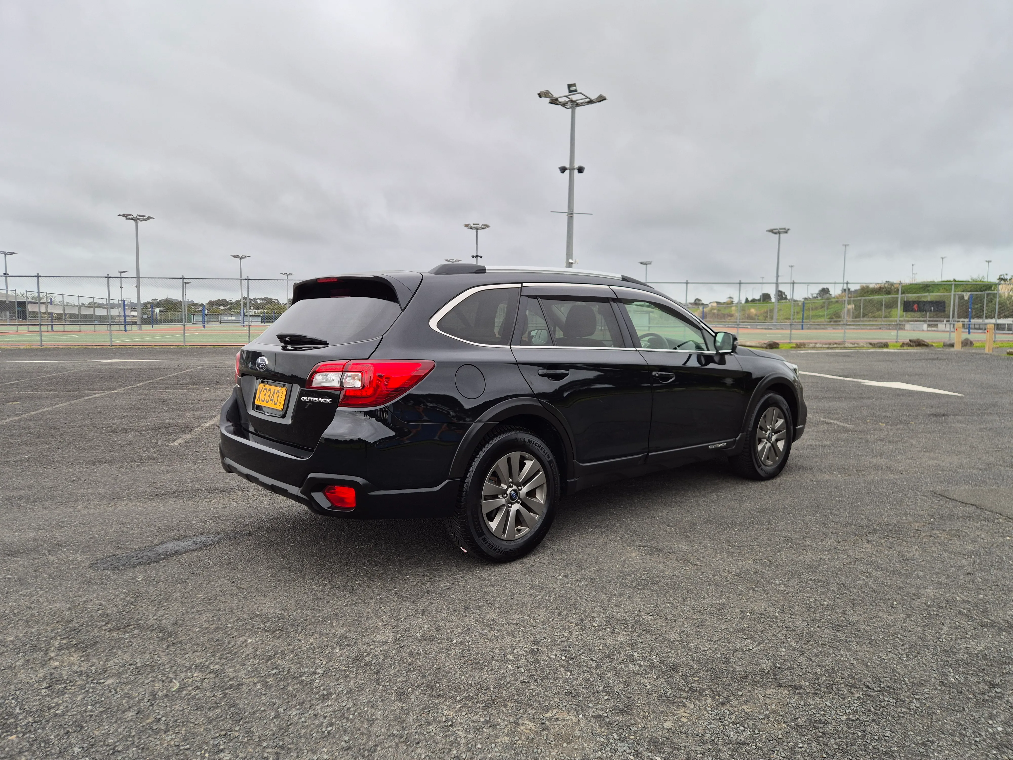 2015 Subaru Legacy Outback 90k - Kms | 2500cc Carousel 8