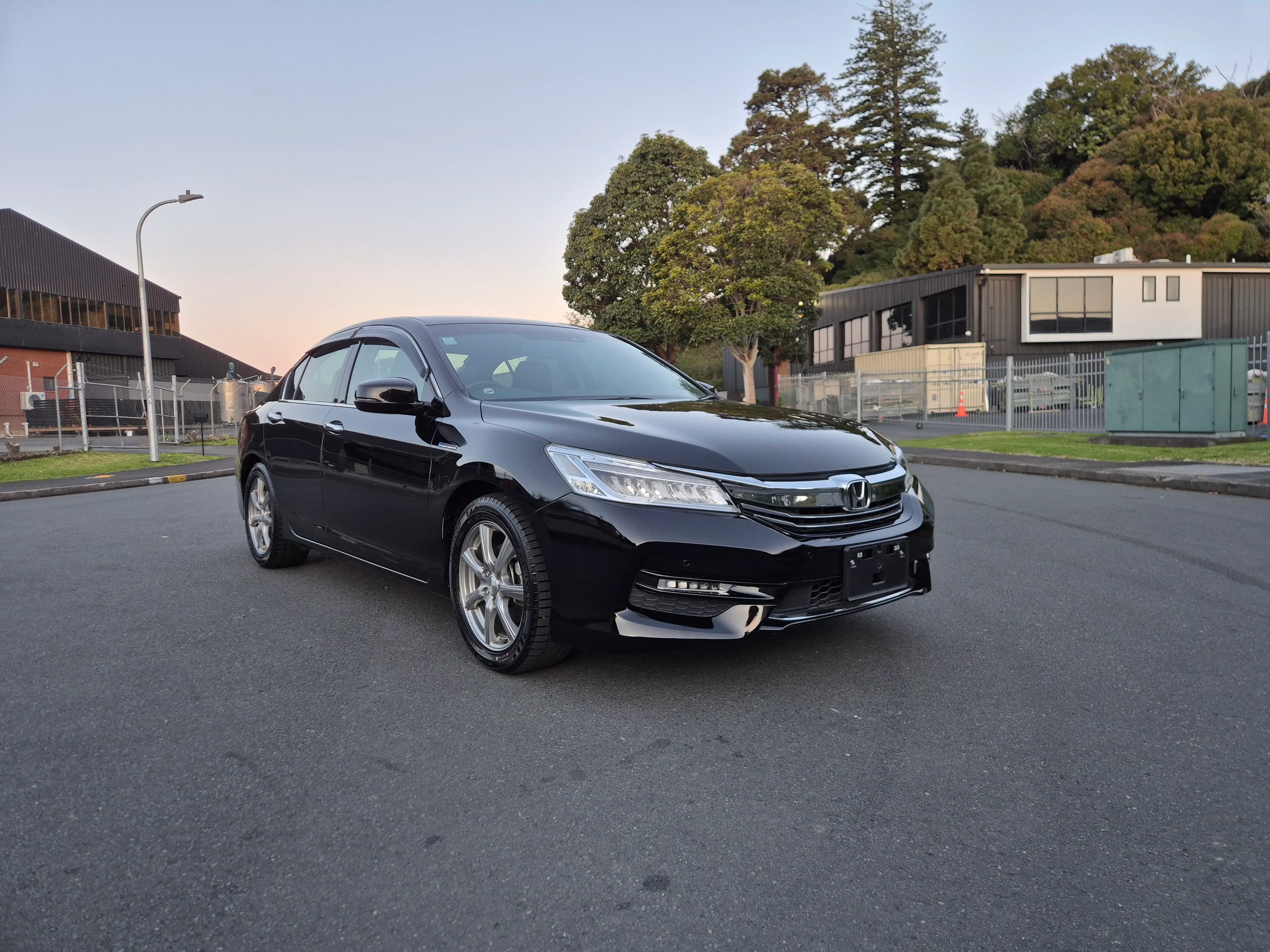 2017 Honda Accord Hybrid LX Carousel 3
