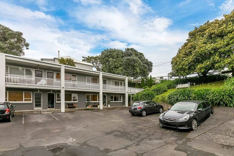 Grey Lynn, 1 bedroom Carousel 5
