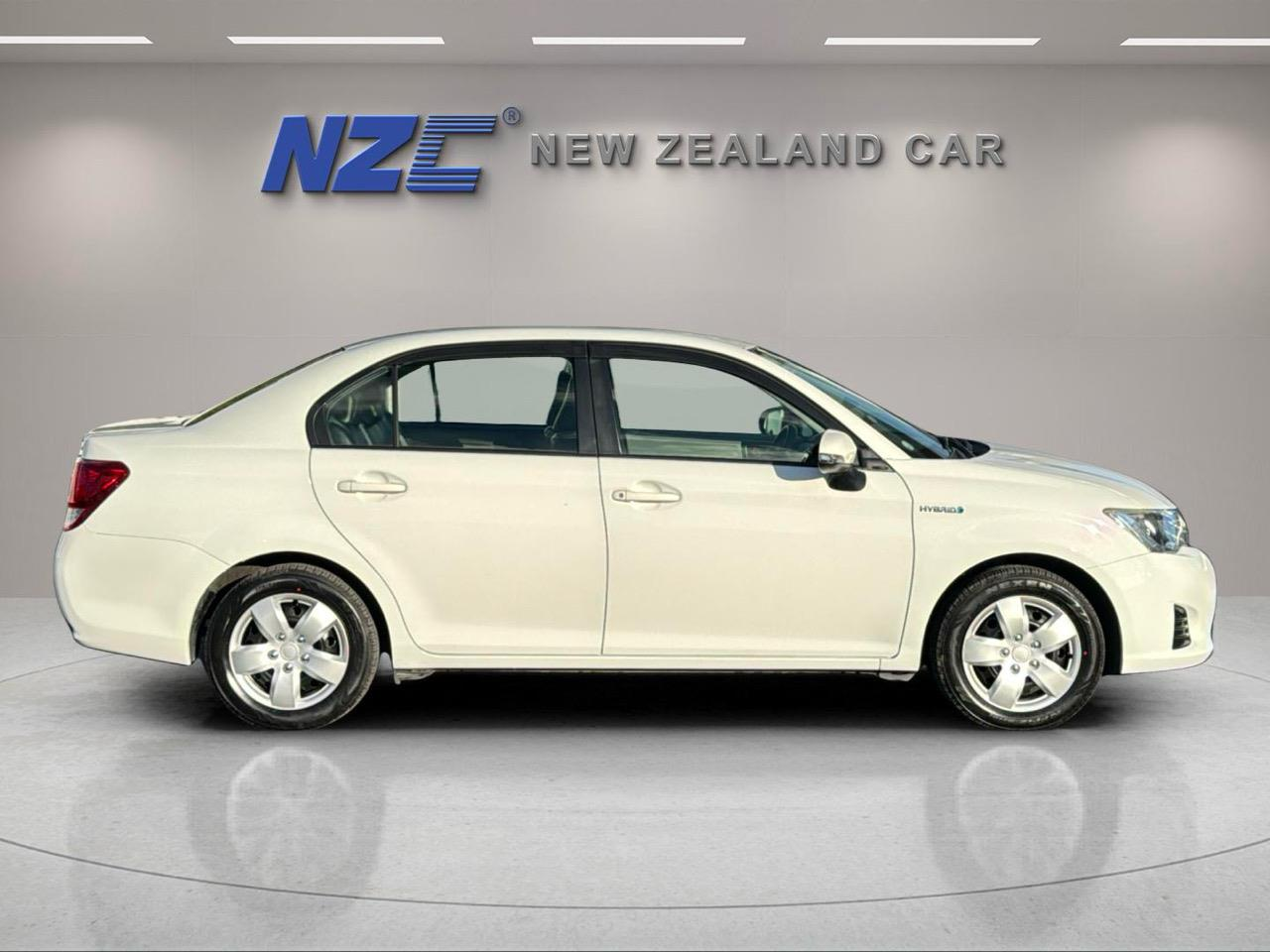 🔥Toyota Corolla 🔥-the perfect city car is here! 🏙️🚗 Carousel 2