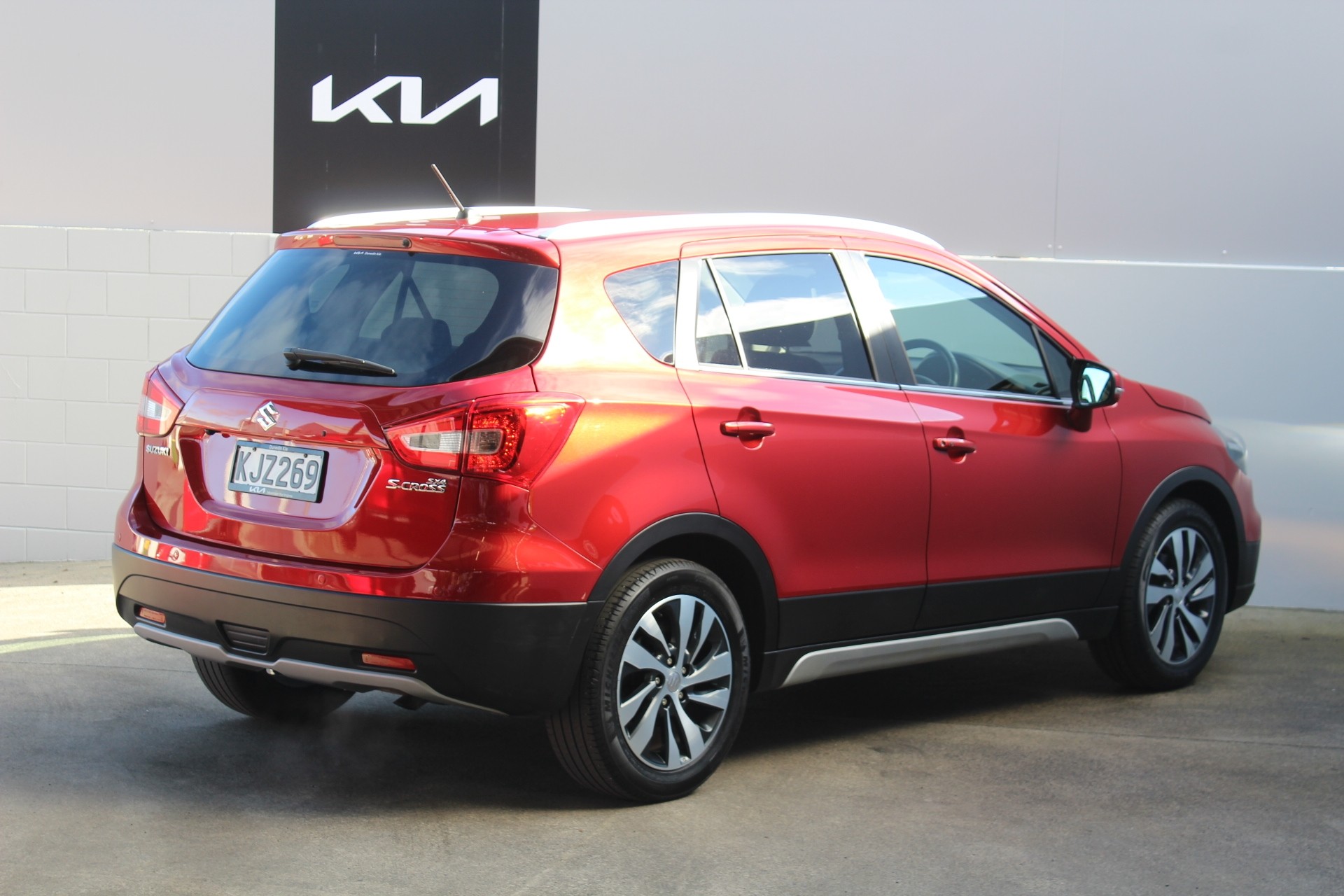 2017 Suzuki SX4 S-CROSS Prestige 1.4 Petrol Turbo Auto Carousel 2