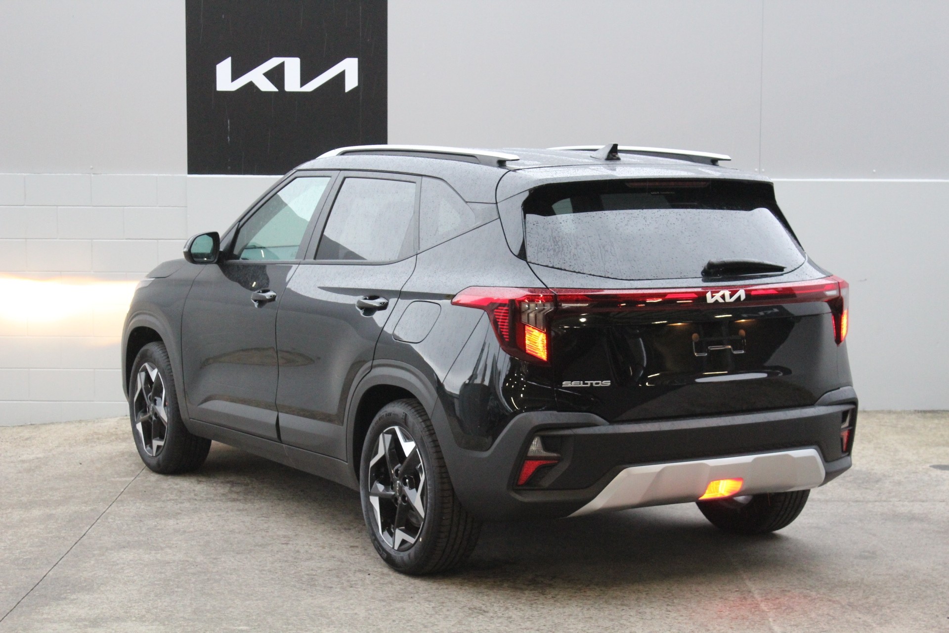 2026 Kia Seltos LX Plus 2.0 2WD SUV Carousel 4