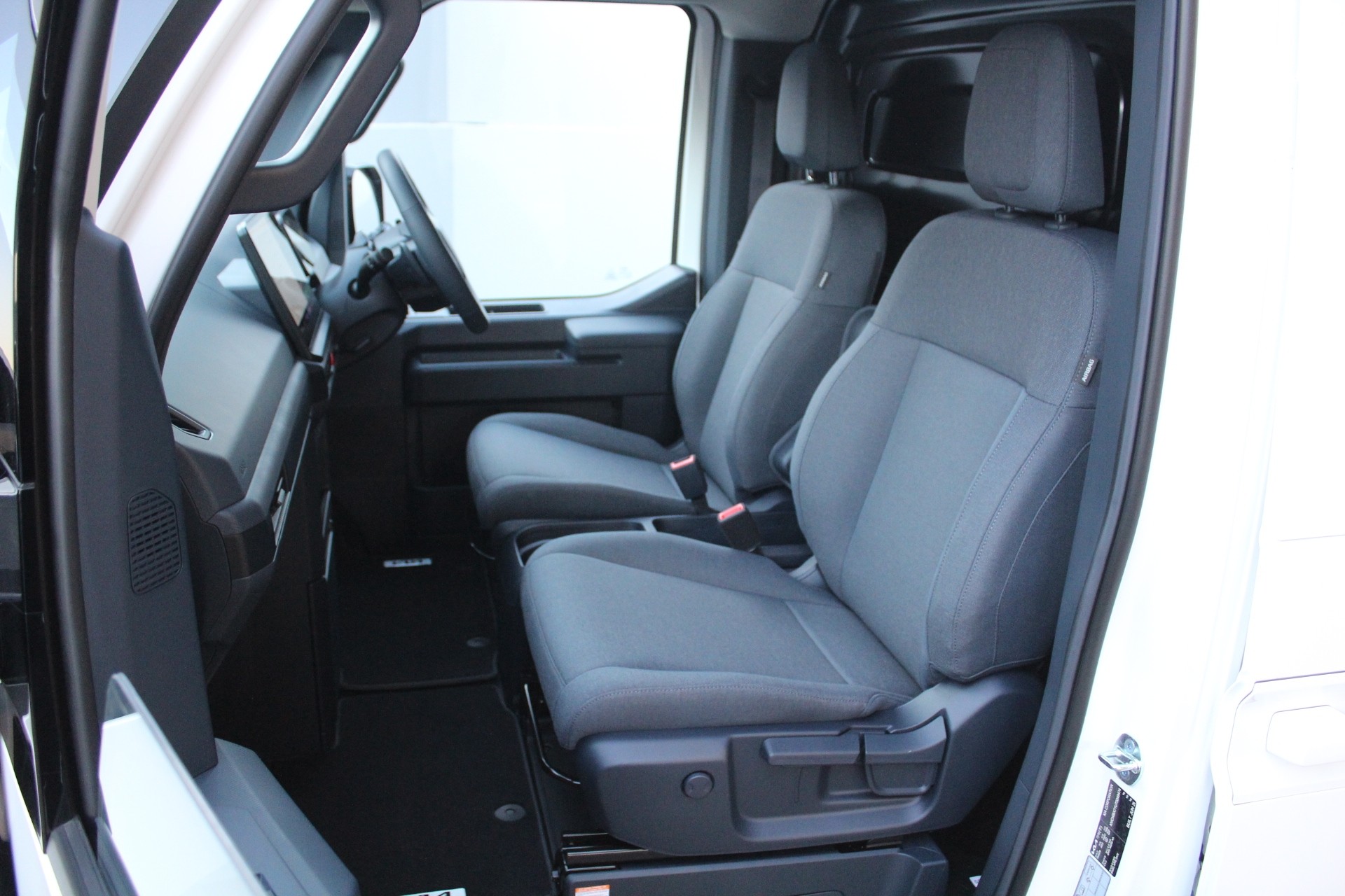 2026 Kia PV5 Cargo Van 6 door Carousel 19