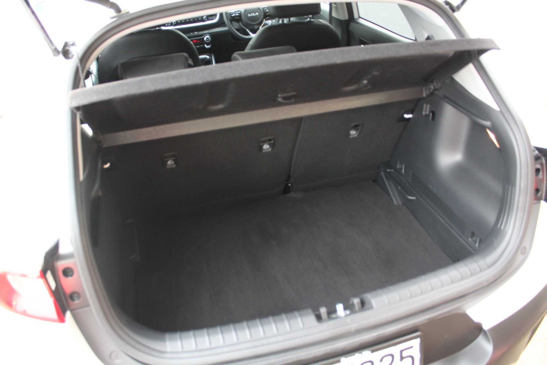 2025 Kia Stonic LX-T Petrol Turbo Auto Carousel 8