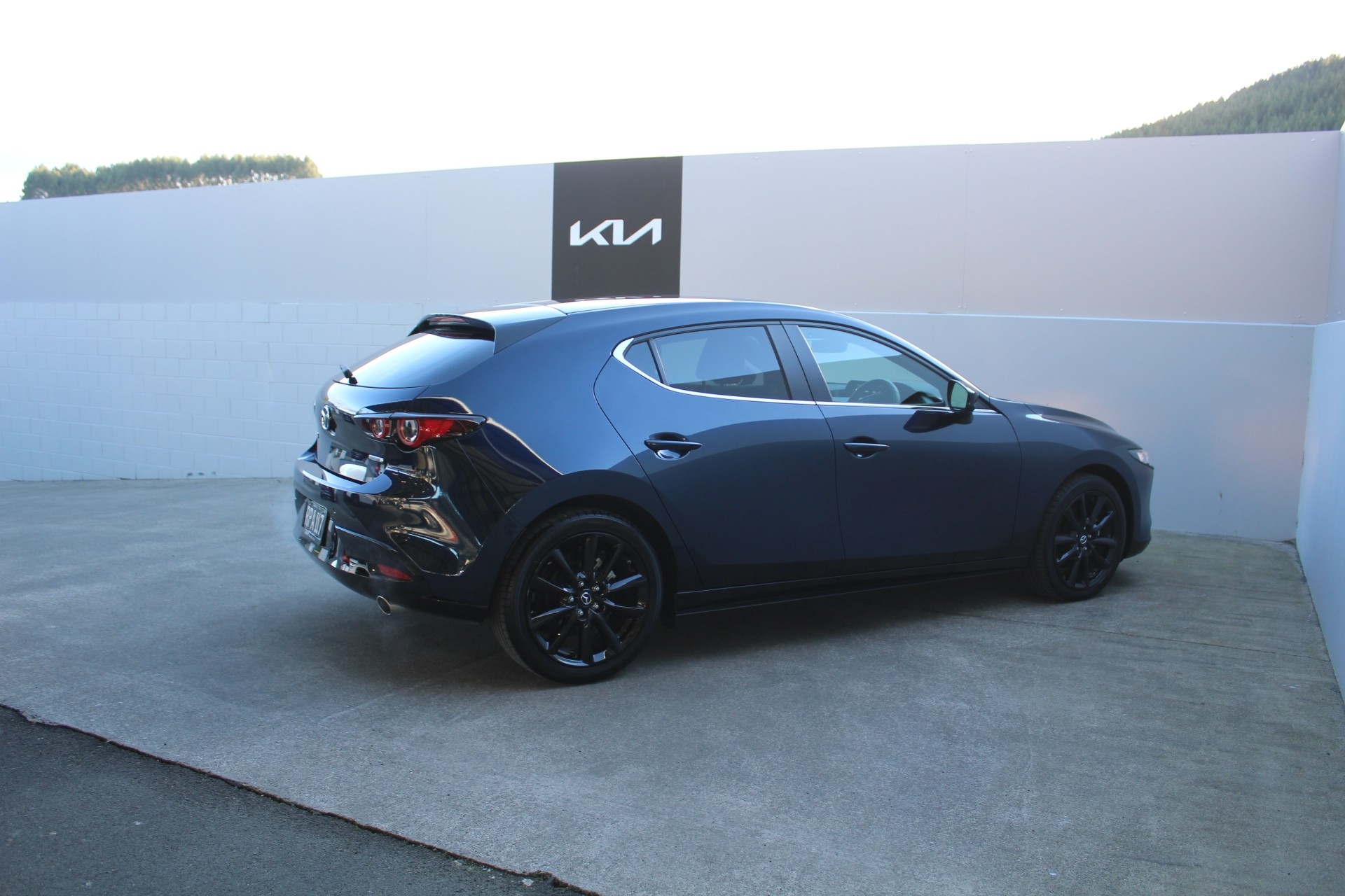 2025 Mazda 3 SP25 2.5 Auto Carousel 6
