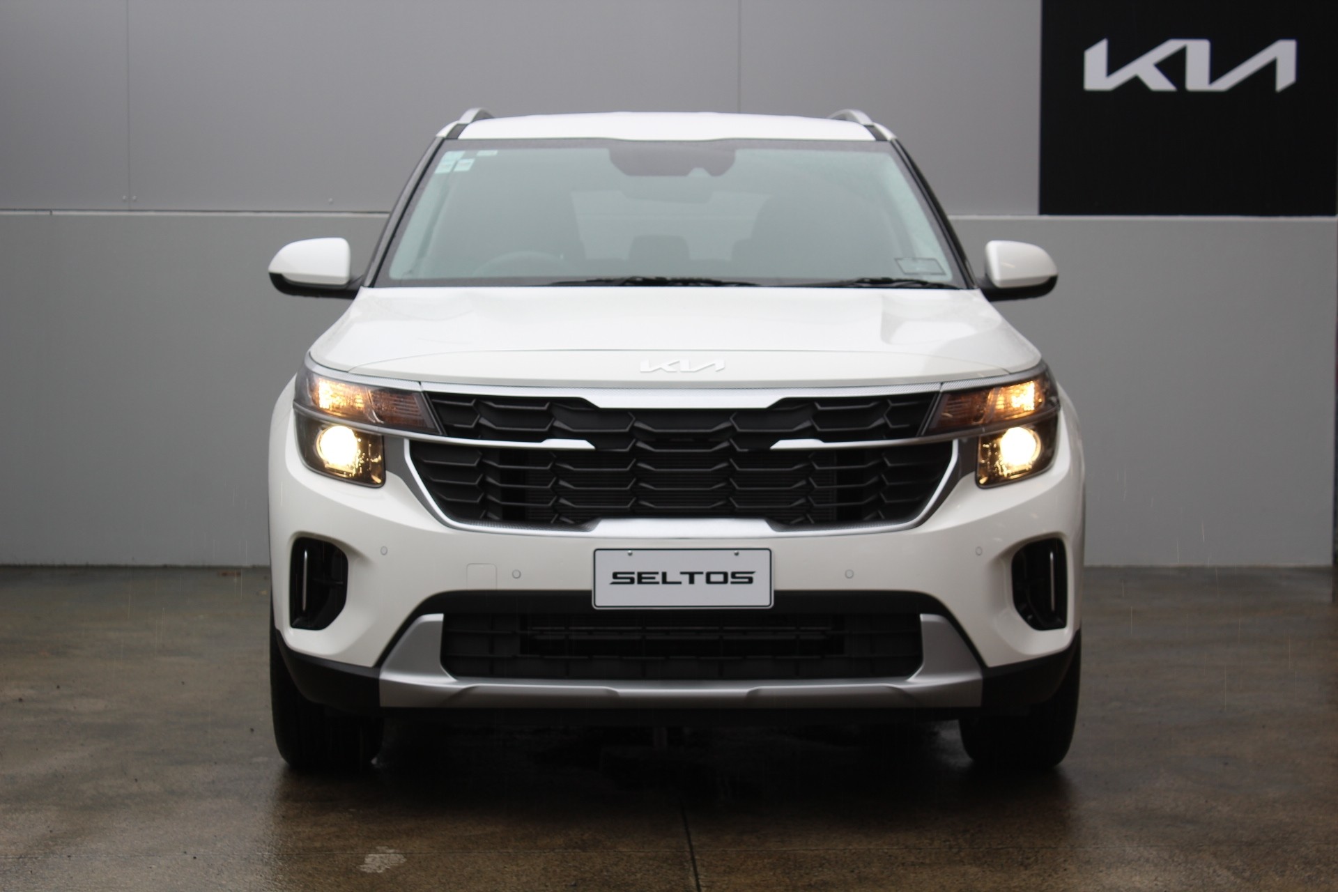 2026 Kia Seltos LX 2.0 SUV Carousel 4