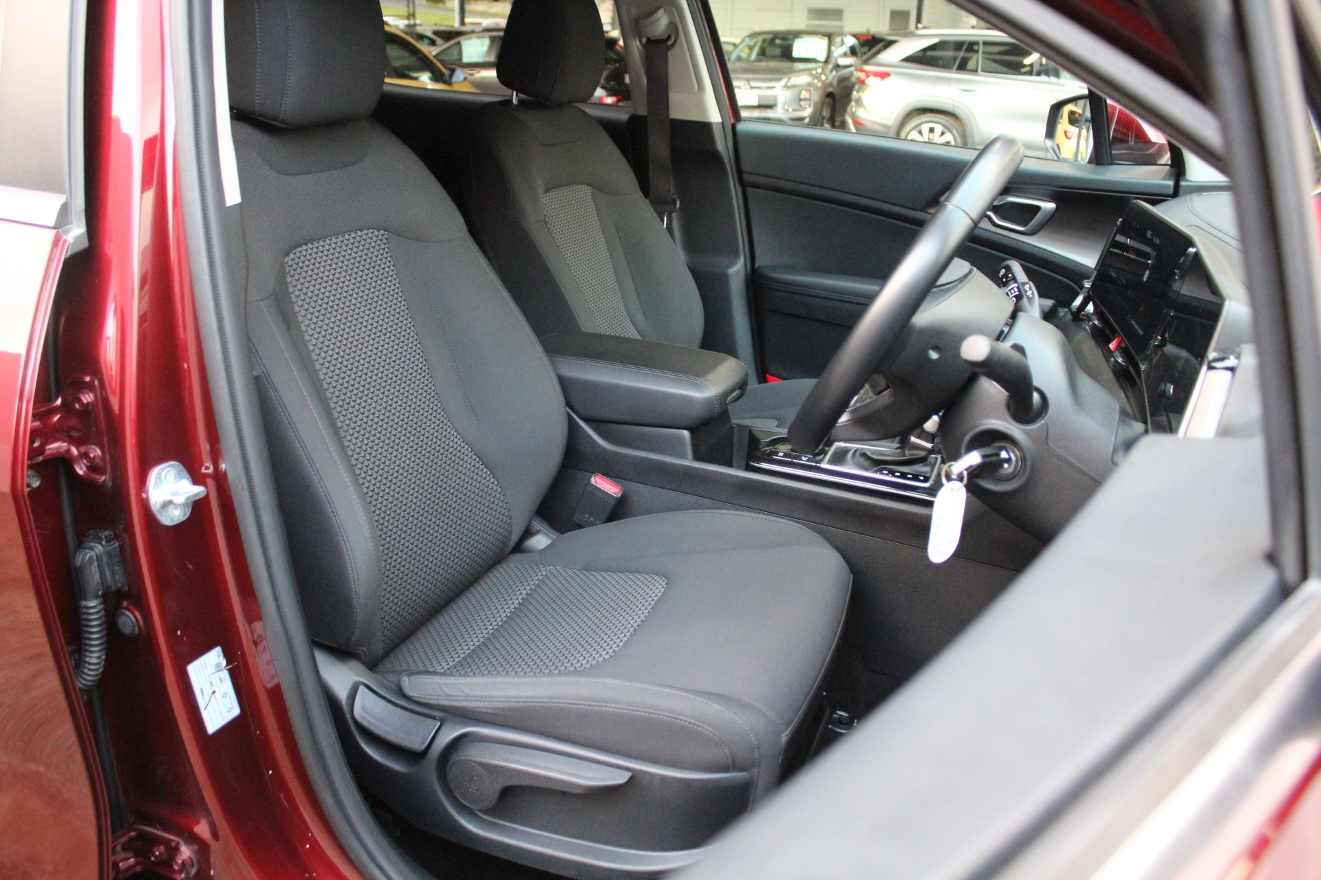 2023 Kia Sportage LX Plus 2.0 turbo Diesel AWD Auto Carousel 8