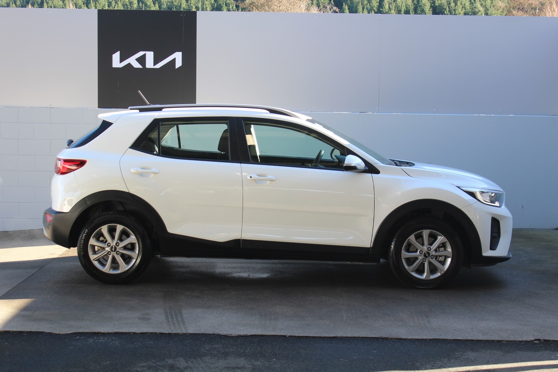 2025 Kia Stonic SX 1.0 Turbo Auto Carousel 1