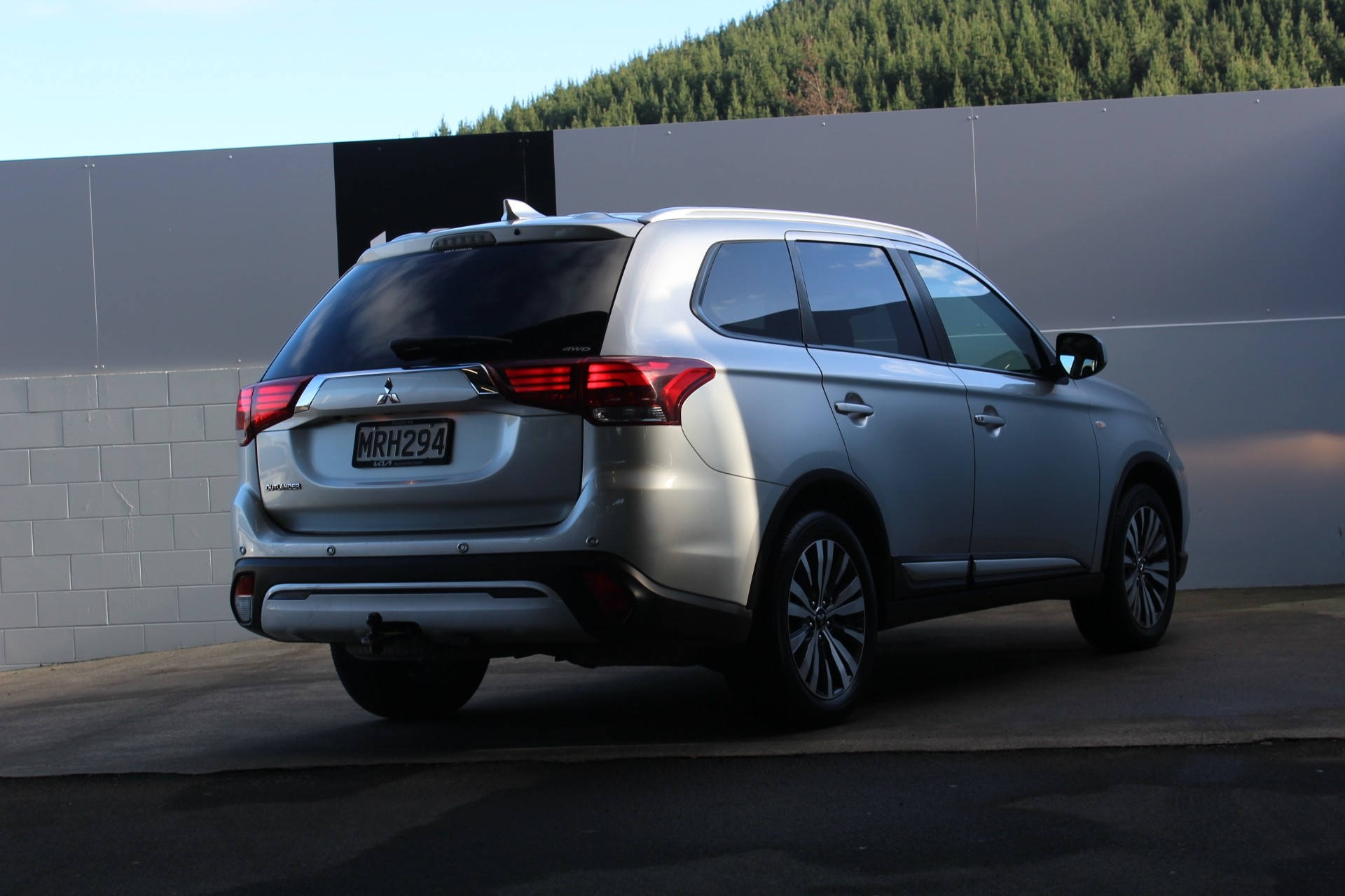 2020 Mitsubishi Outlander LS 2.4 4WD Auto Carousel 5