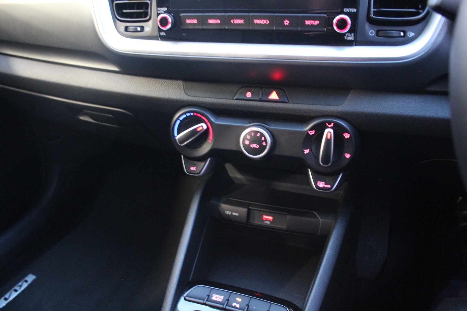2025 Kia Stonic SX 1.0L Turbo Auto Carousel 14