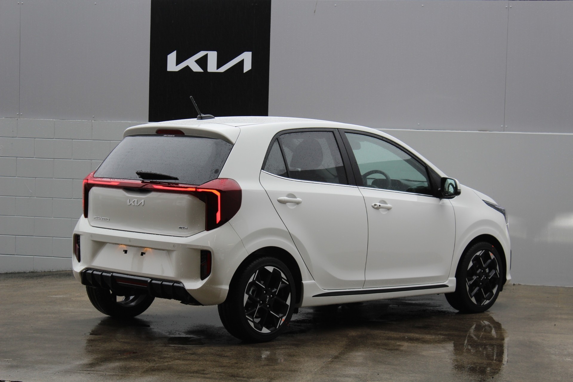 2026 Kia Picanto GT-Line 1.25 Hatch Carousel 2