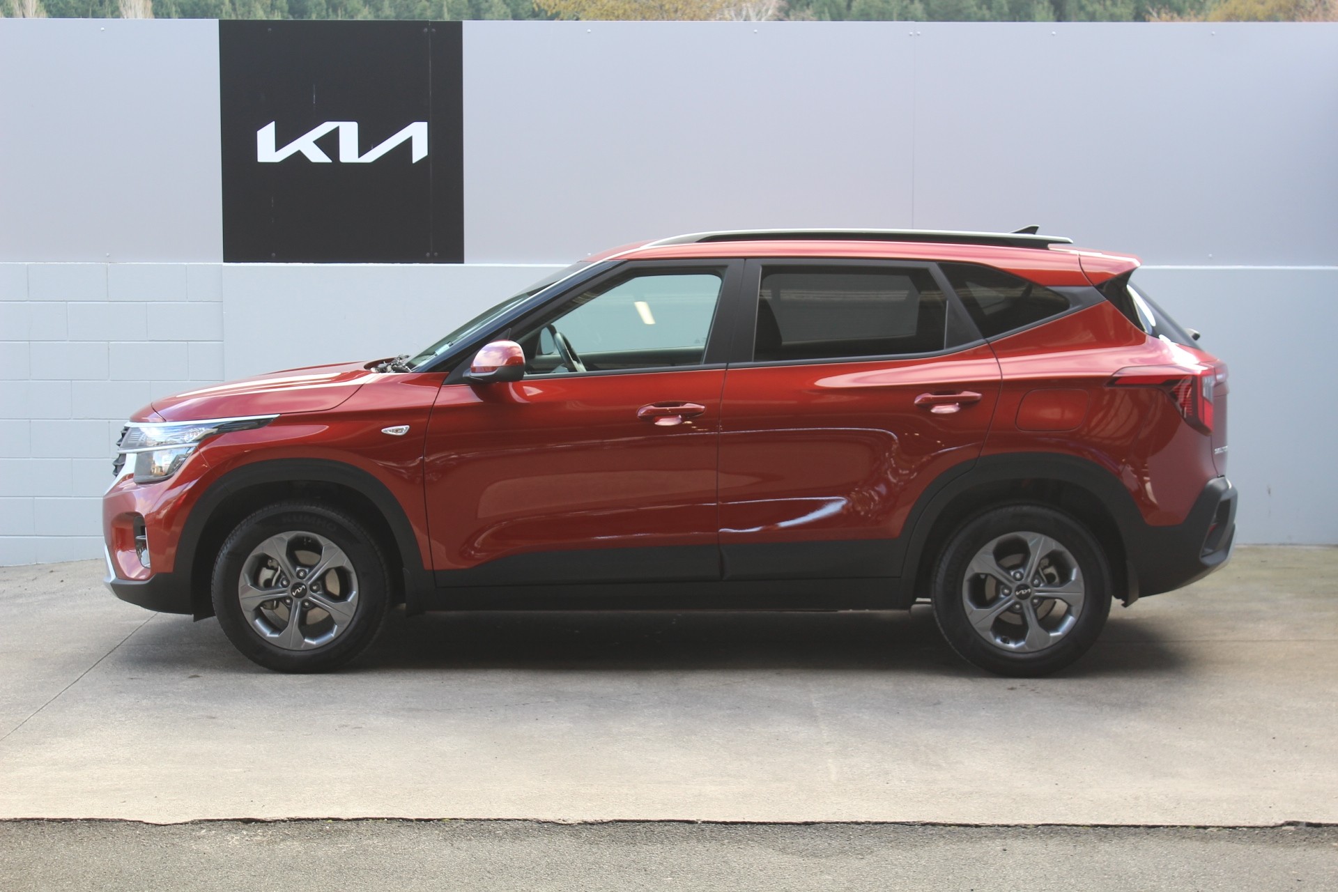 2025 Kia Seltos LX 2.0 Auto Carousel 5