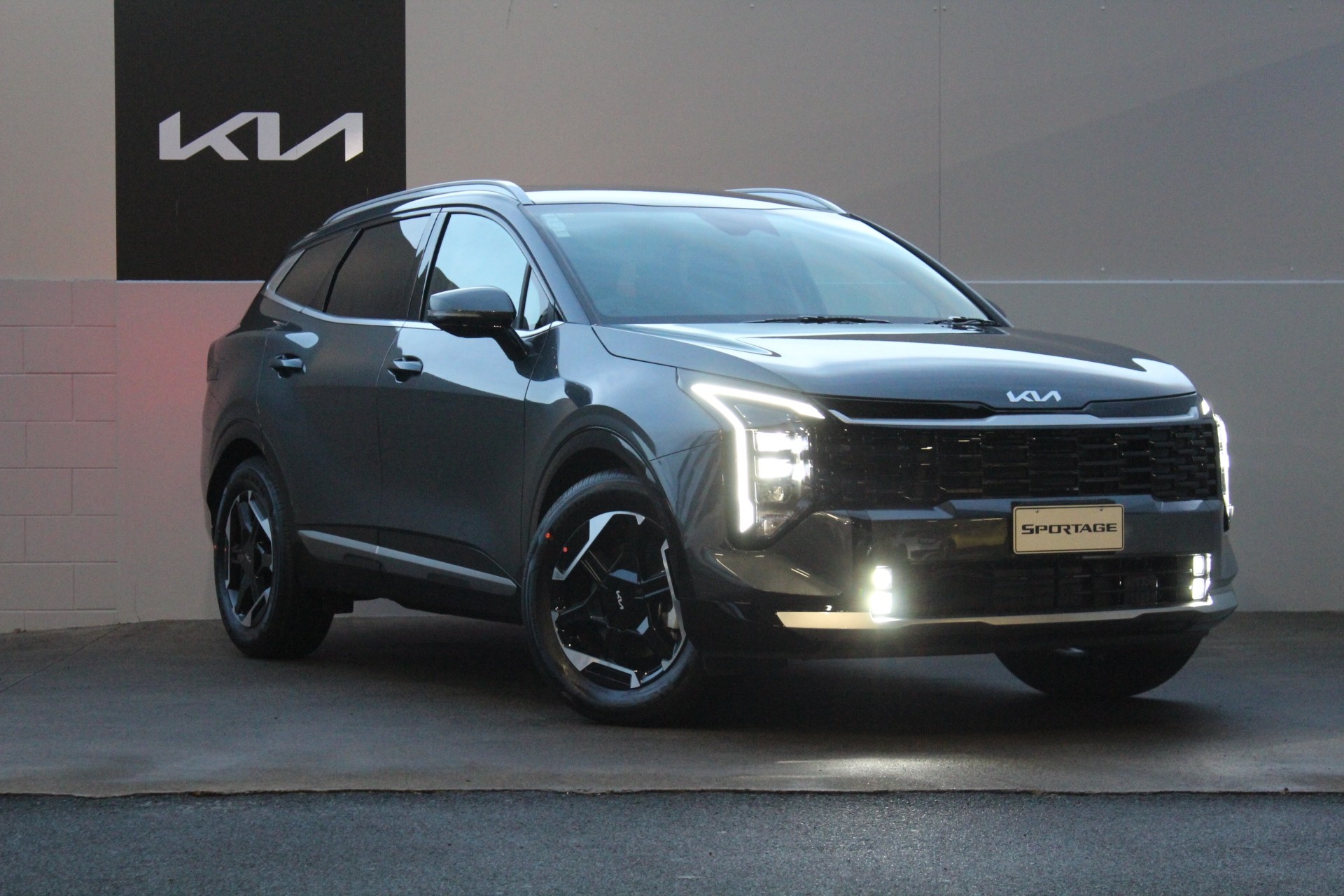 2026 Kia Sportage HEV Earth AWD 1.6T Petrol