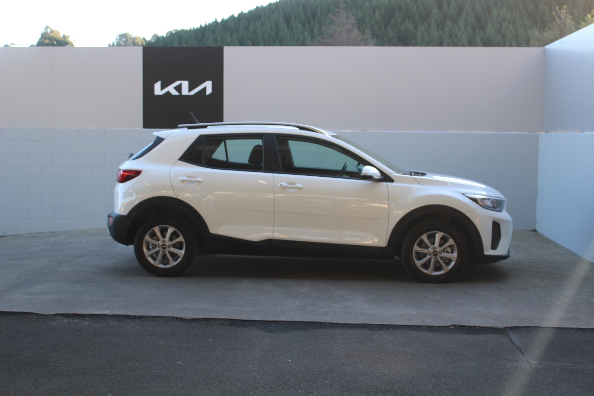 2025 Kia Stonic SX 1.0 Turbo Auto Carousel 1