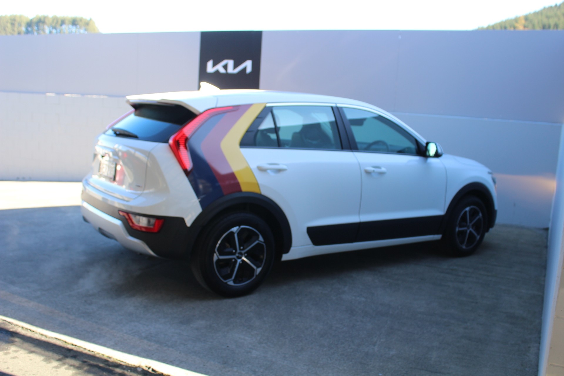 2023 Kia Niro PHEV Light 1.6L Carousel 2