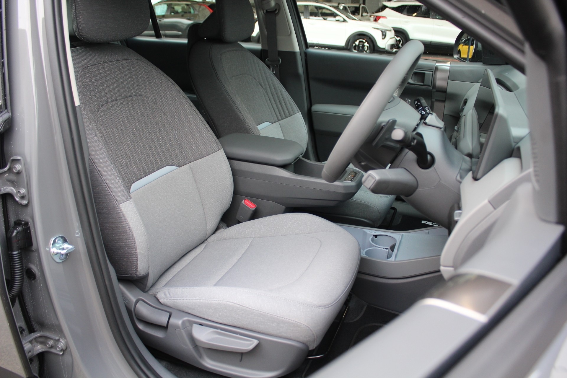 2026 Kia EV3 Light Long Range 2WD 81KWH Carousel 9