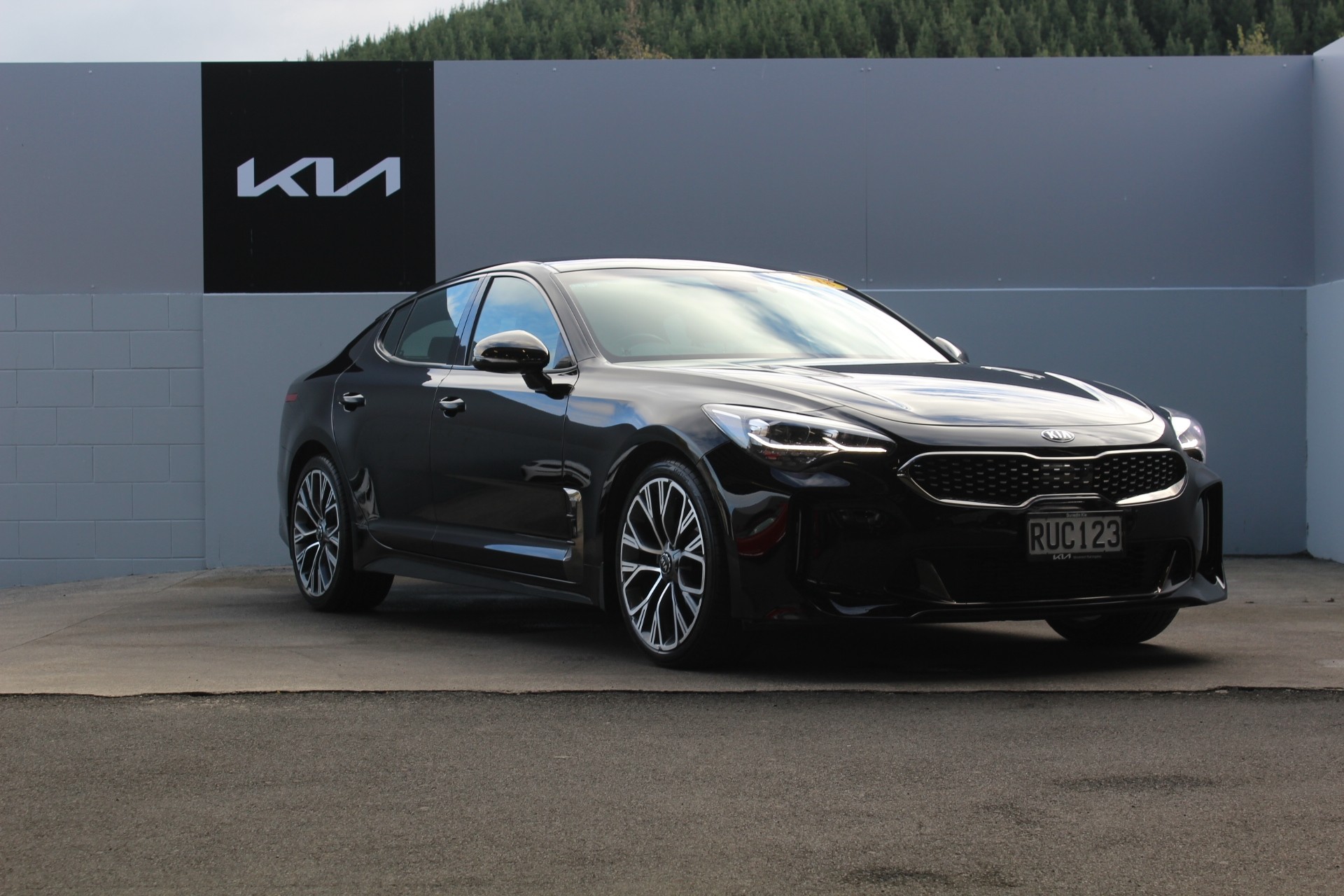 2018 Kia Stinger GT-Line 2.0 Turbo Carousel 7