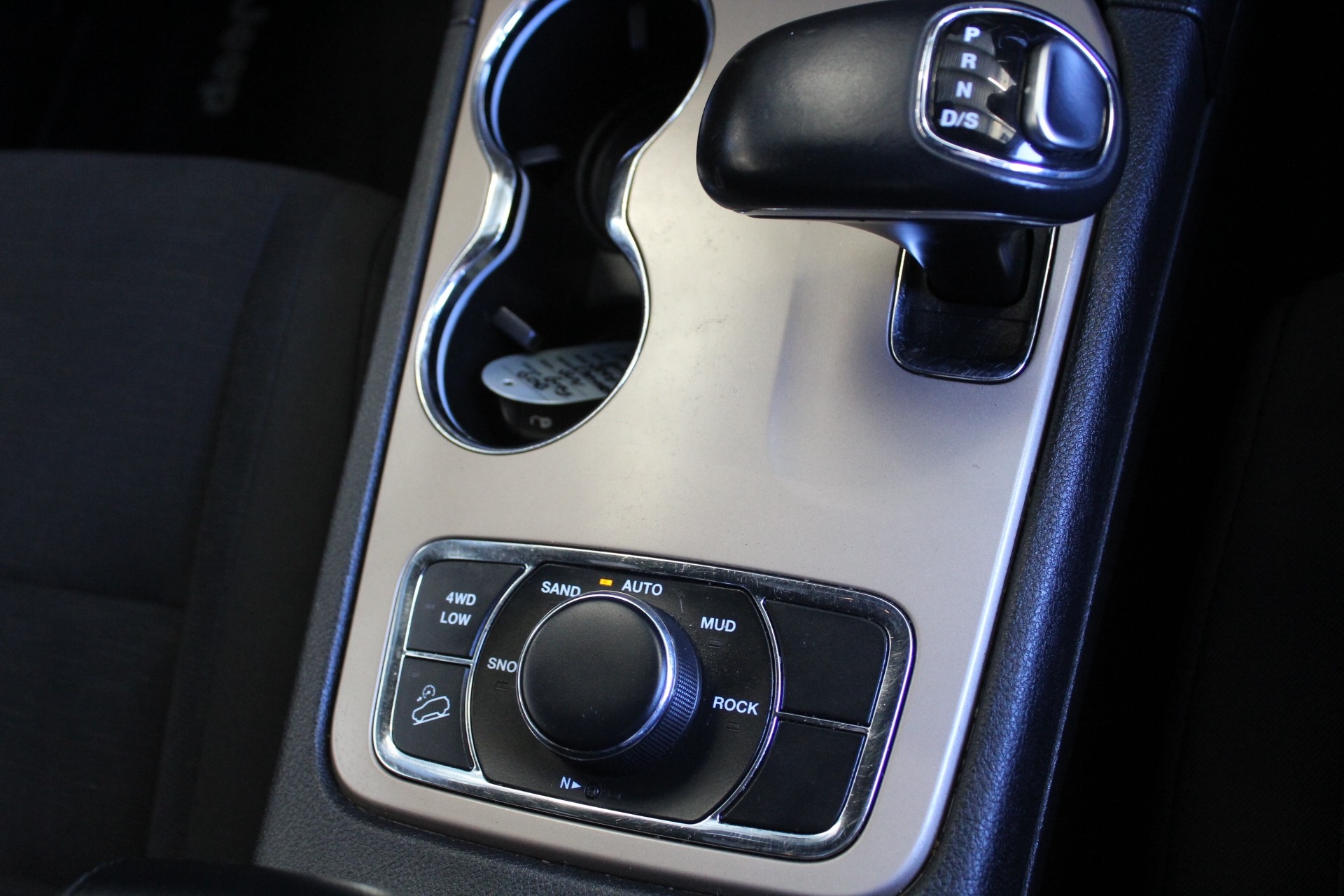 2014 Jeep Grand Cherokee Laredo 4x4 3.0DT Carousel 16